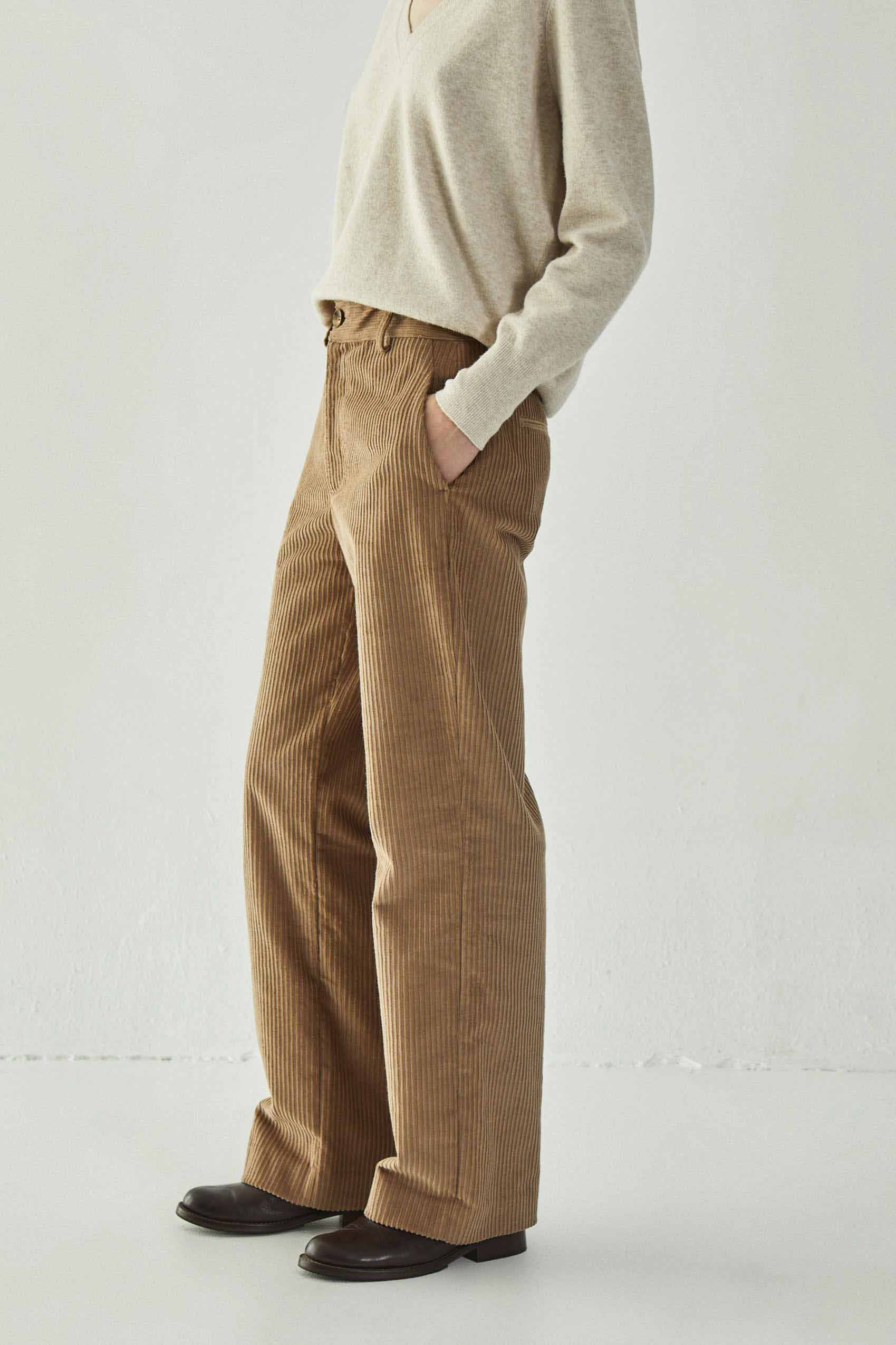 awada_pantalon-magallanes_46-15-2024__picture-50236