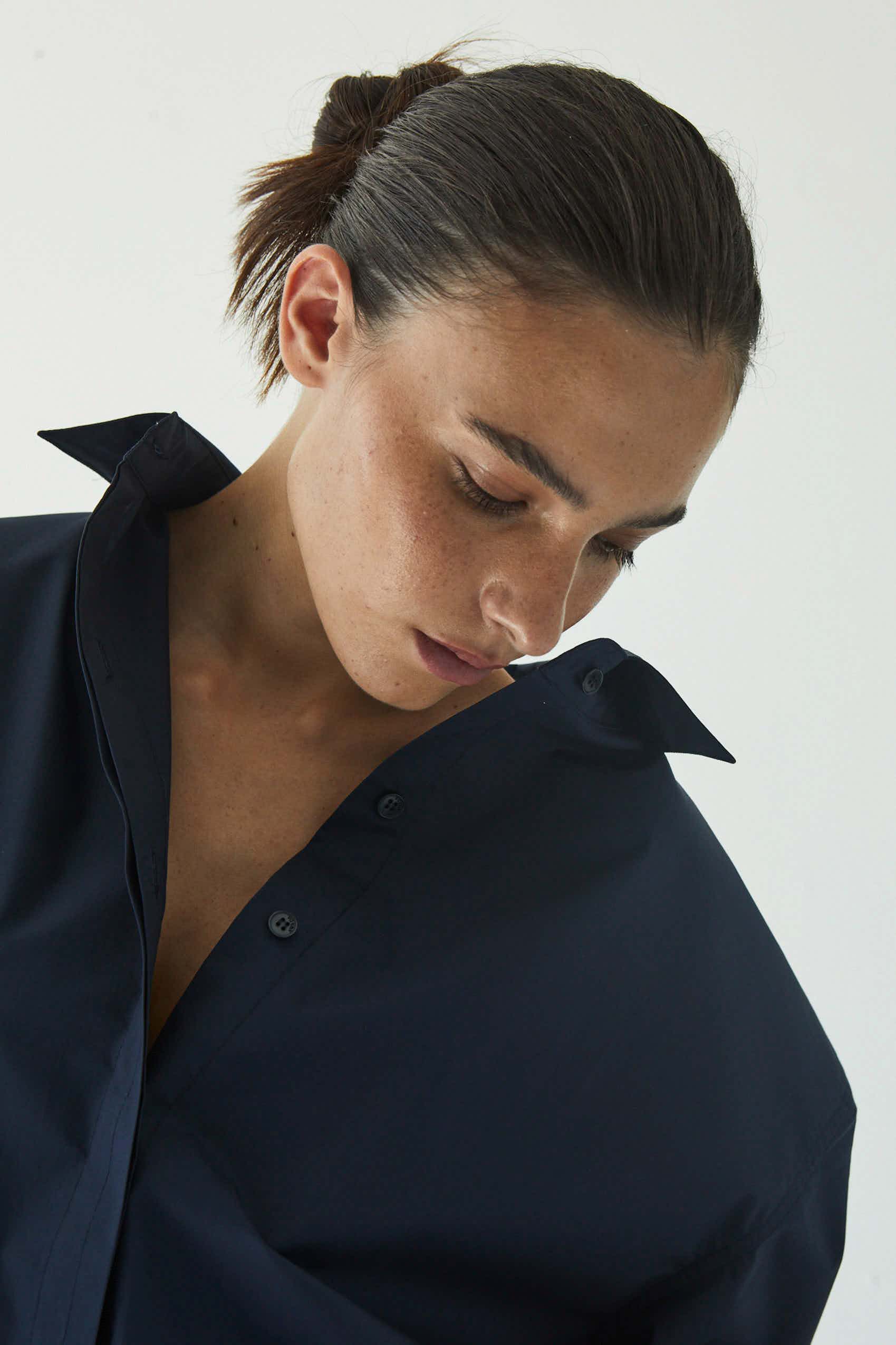 awada_camisa-oversize-uspallata_44-07-2024__picture-50434