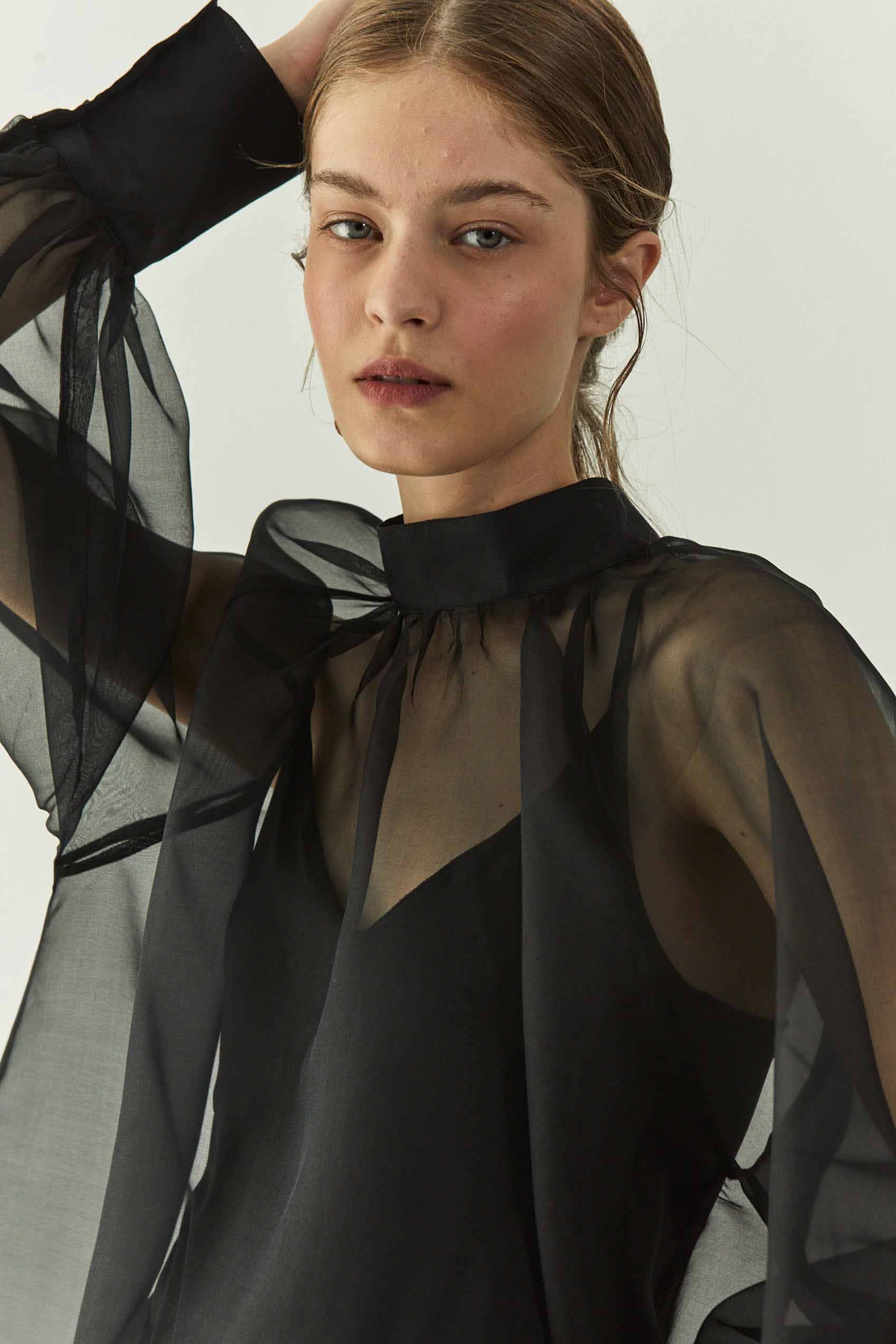 awada_blusa-talampaya-tu_09-30-2024__picture-50826