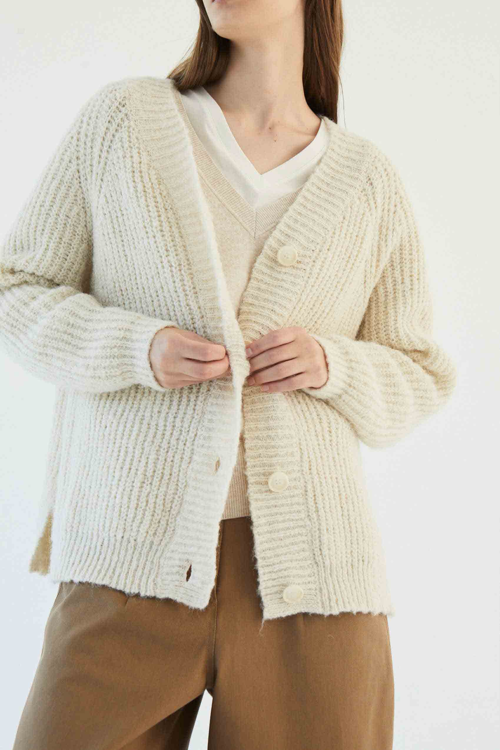 awada_cardigan-mendoza_22-14-2025__picture-51081