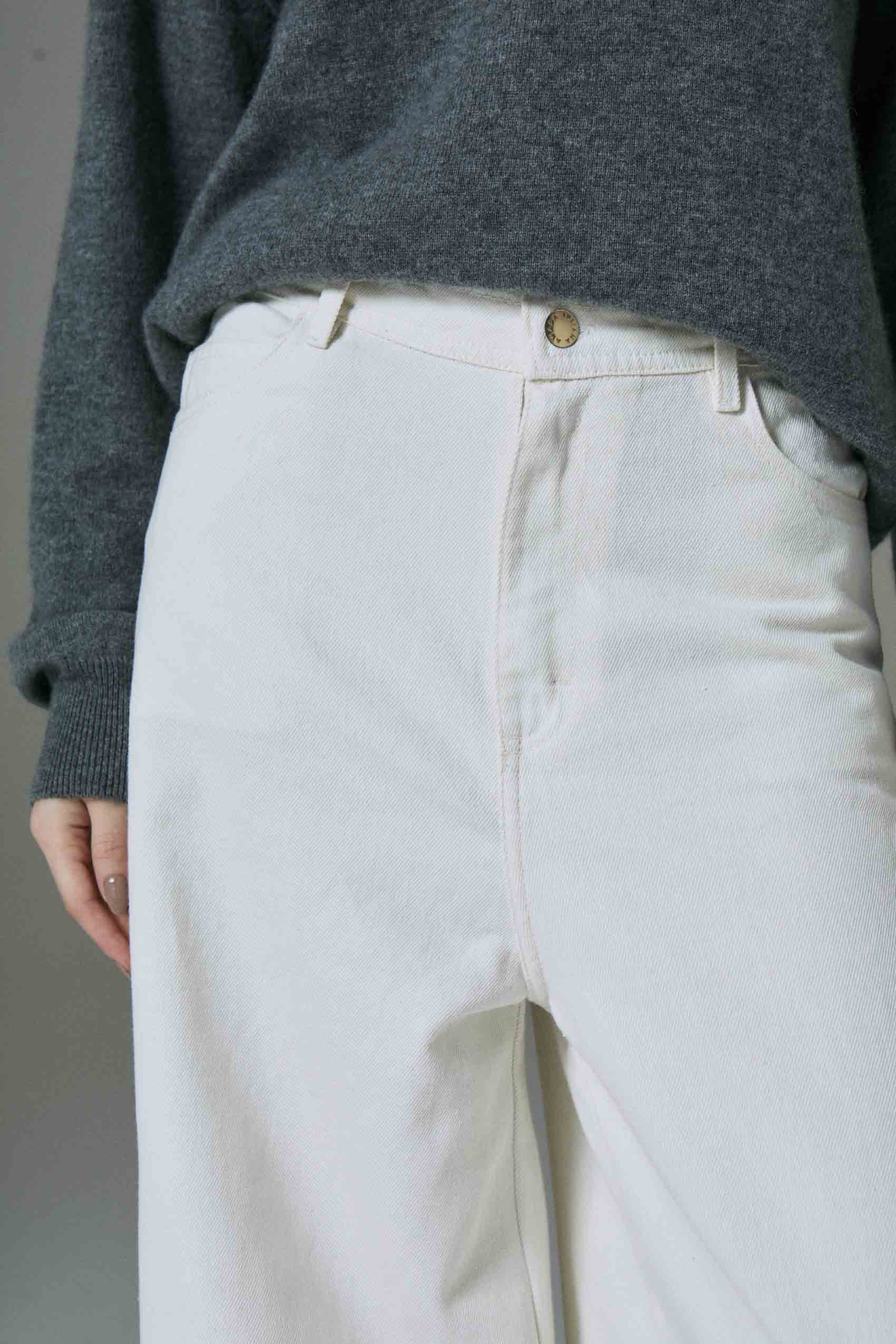 awada_jean-wide-leg-off-white_35-03-2024__picture-51484
