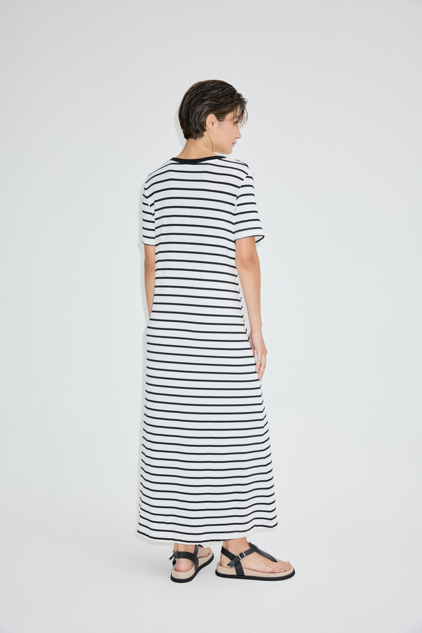 awada_vestido-samara_11-29-2025__picture-53581