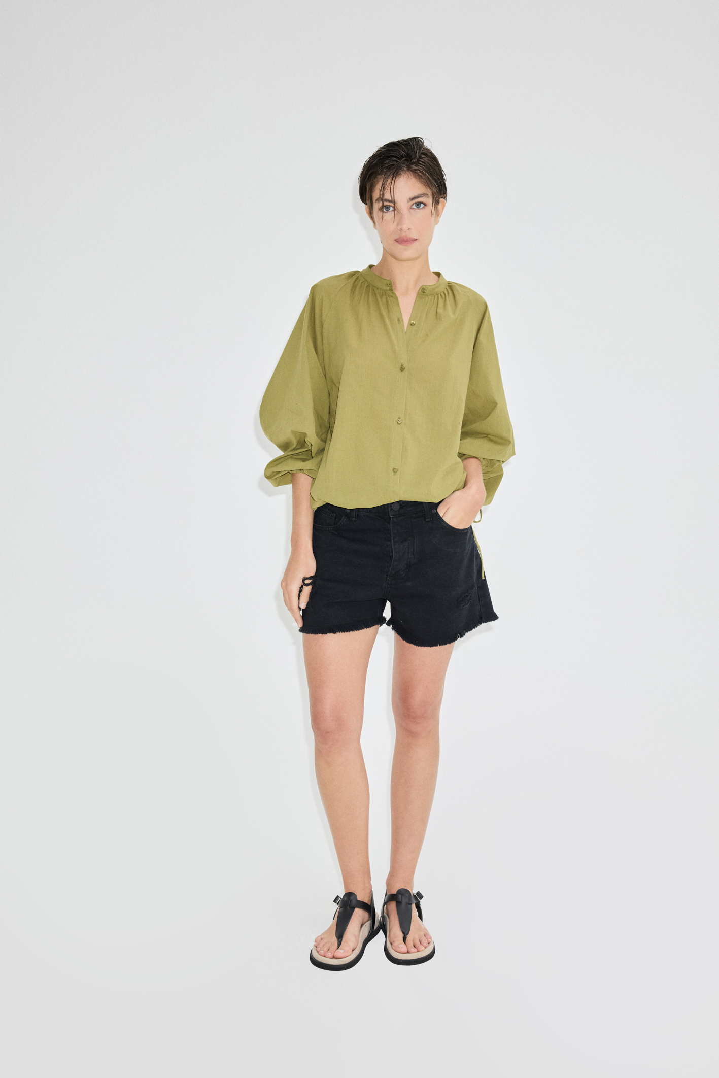 awada_short-holbox-black_56-27-2024__picture-53632