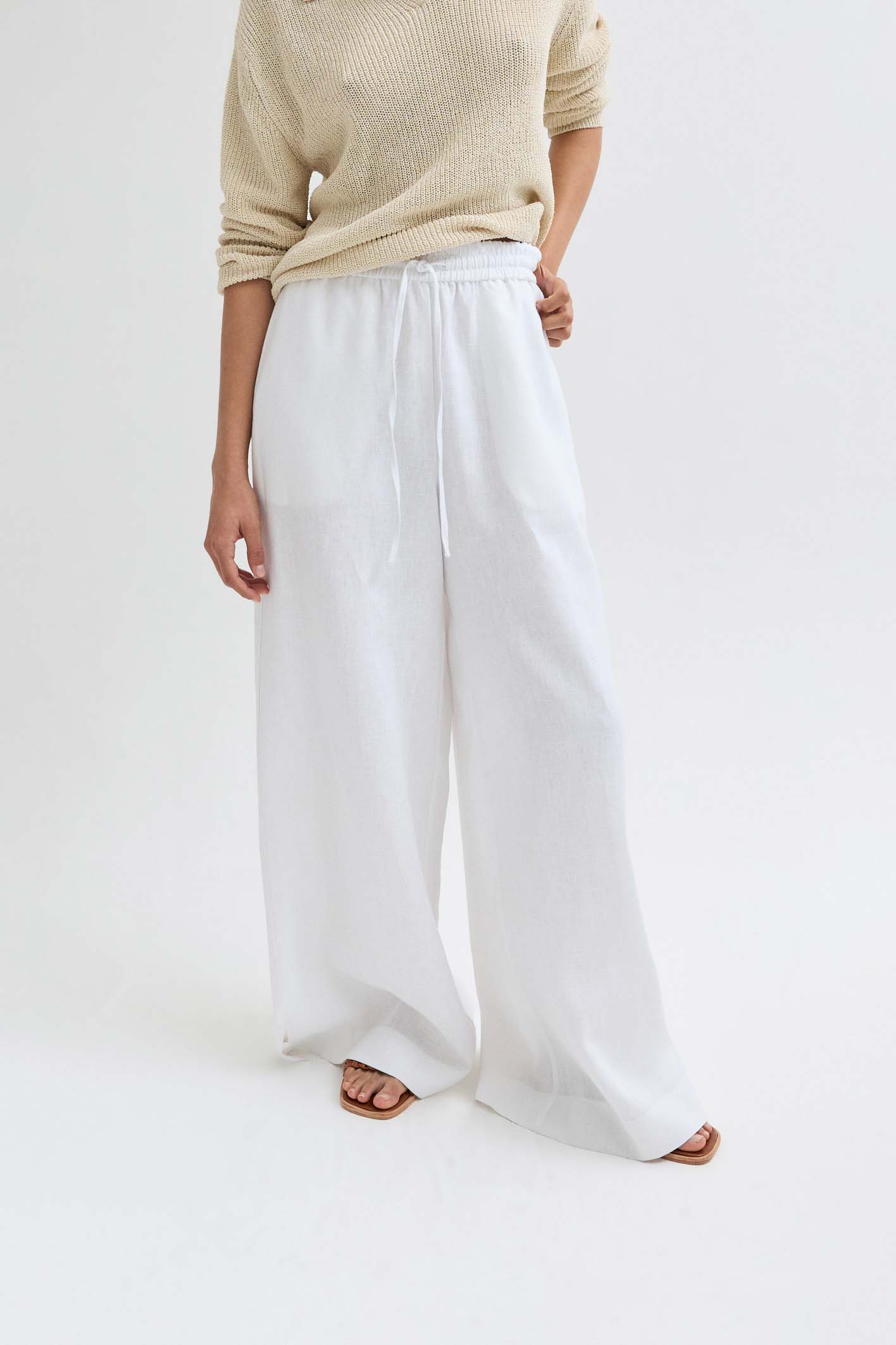 awada_pantalon-pijamero-lino_54-27-2024__picture-54348
