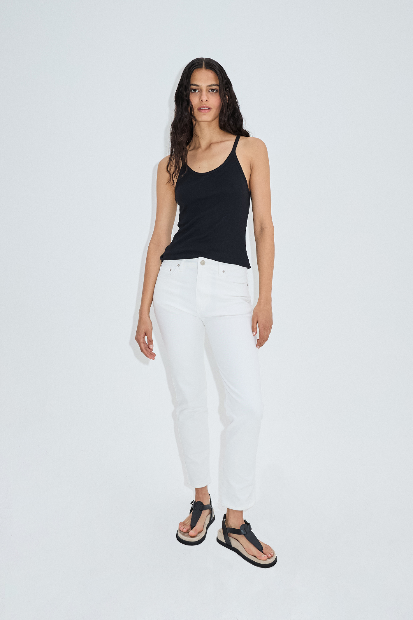 awada_jean-puelo-off-white_52-27-2024__picture-54706