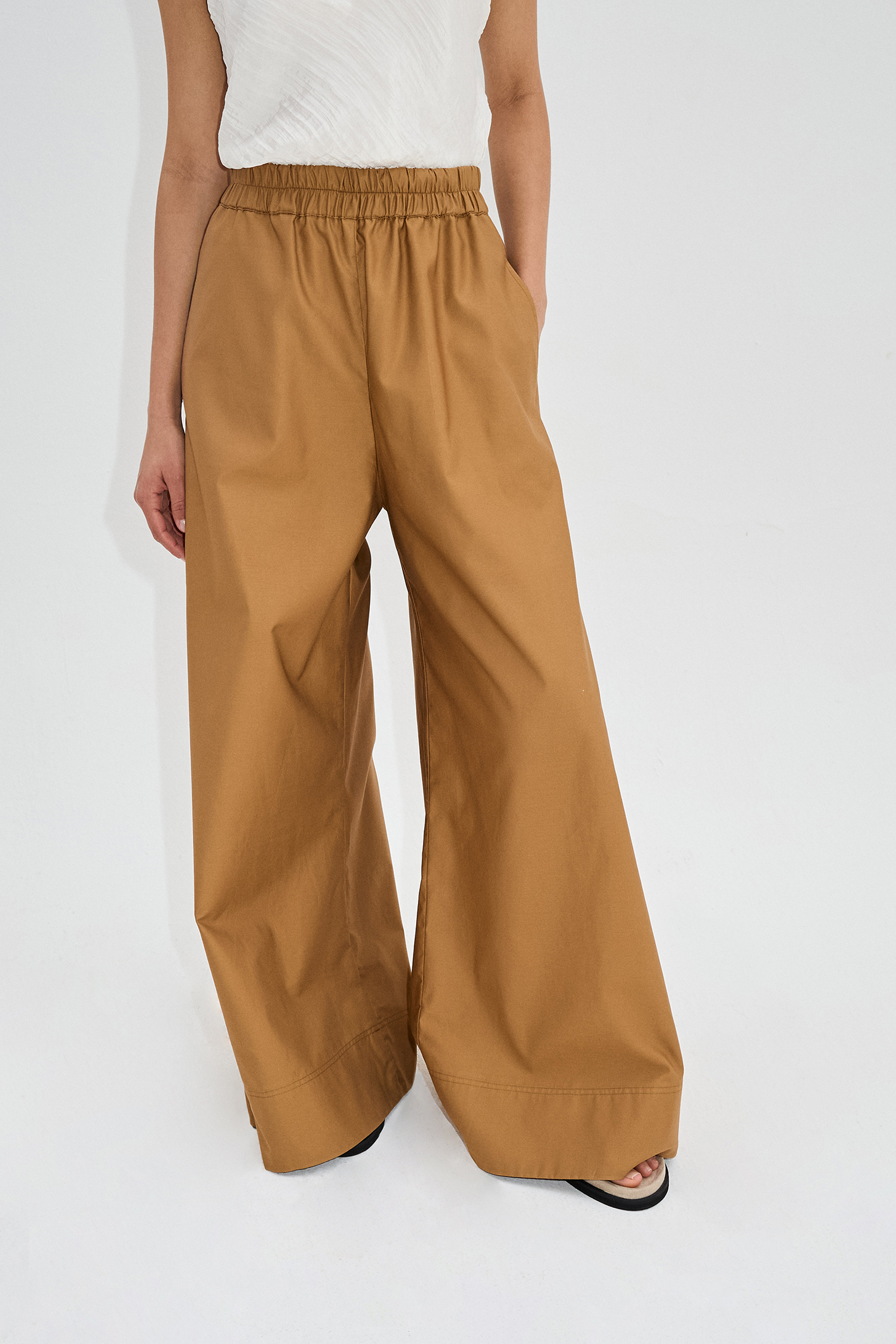 awada_pantalon-amazonas_53-27-2024__picture-54840