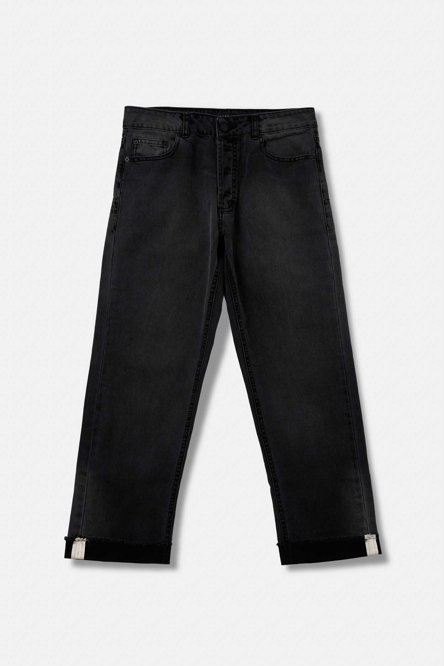 awada_jean-straight-roll-black_52-27-2024__picture-54869