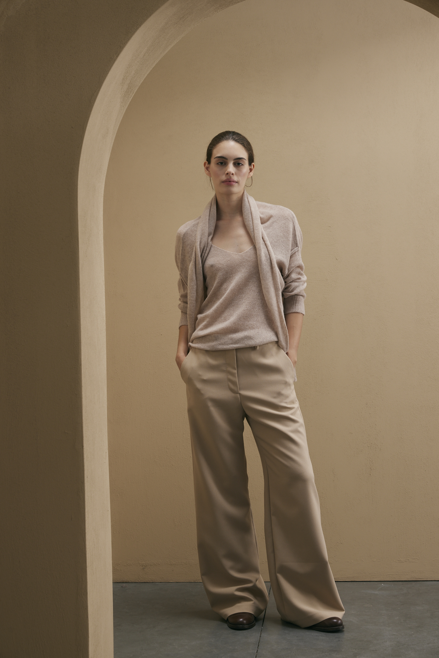 awada_set-cashmere_55-25-2025__picture-56449