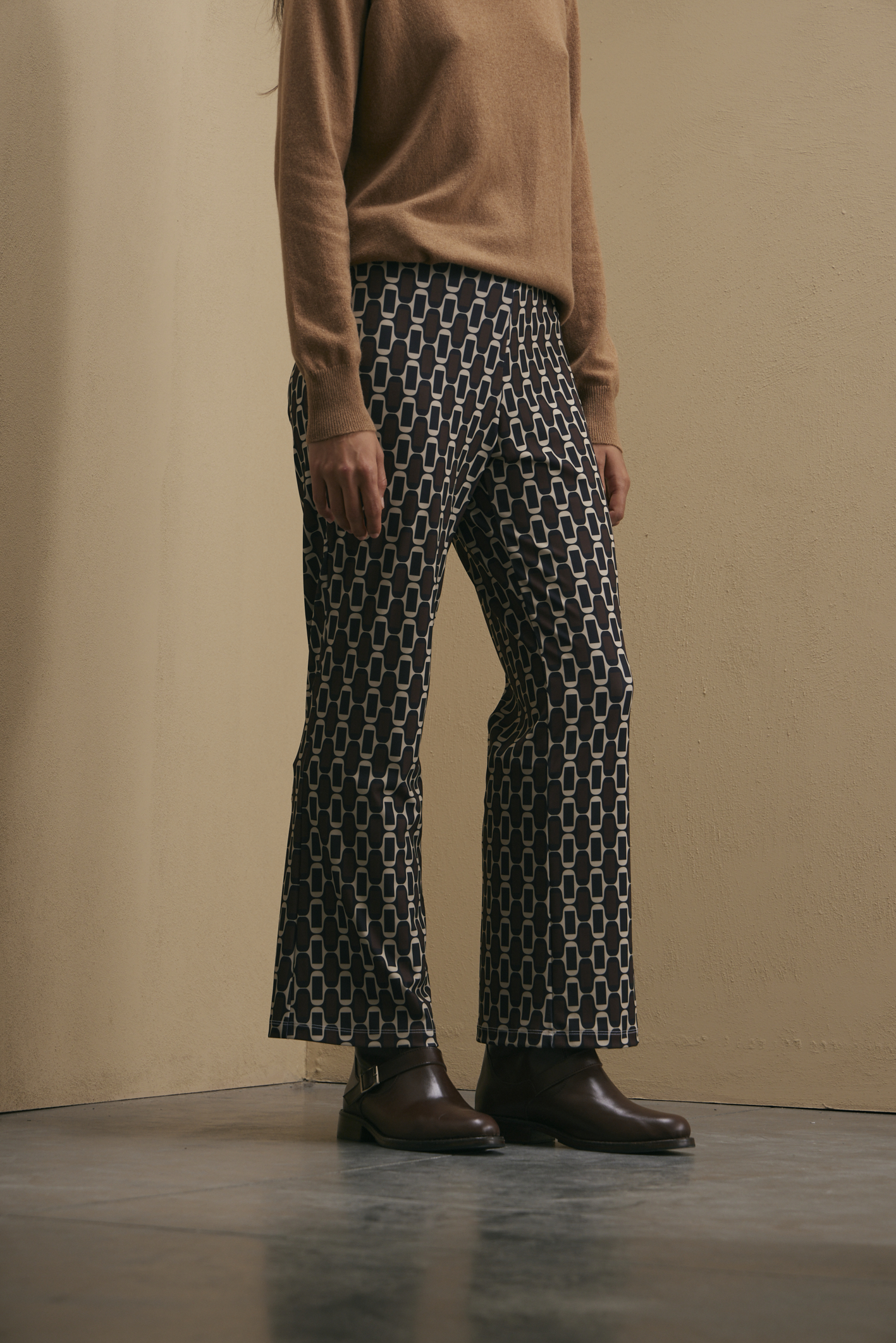 awada_pantalon-estampado_29-05-2025__picture-56571