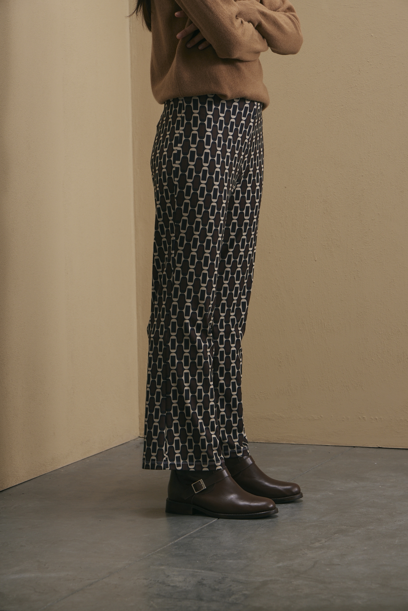 awada_pantalon-estampado_29-05-2025__picture-56574