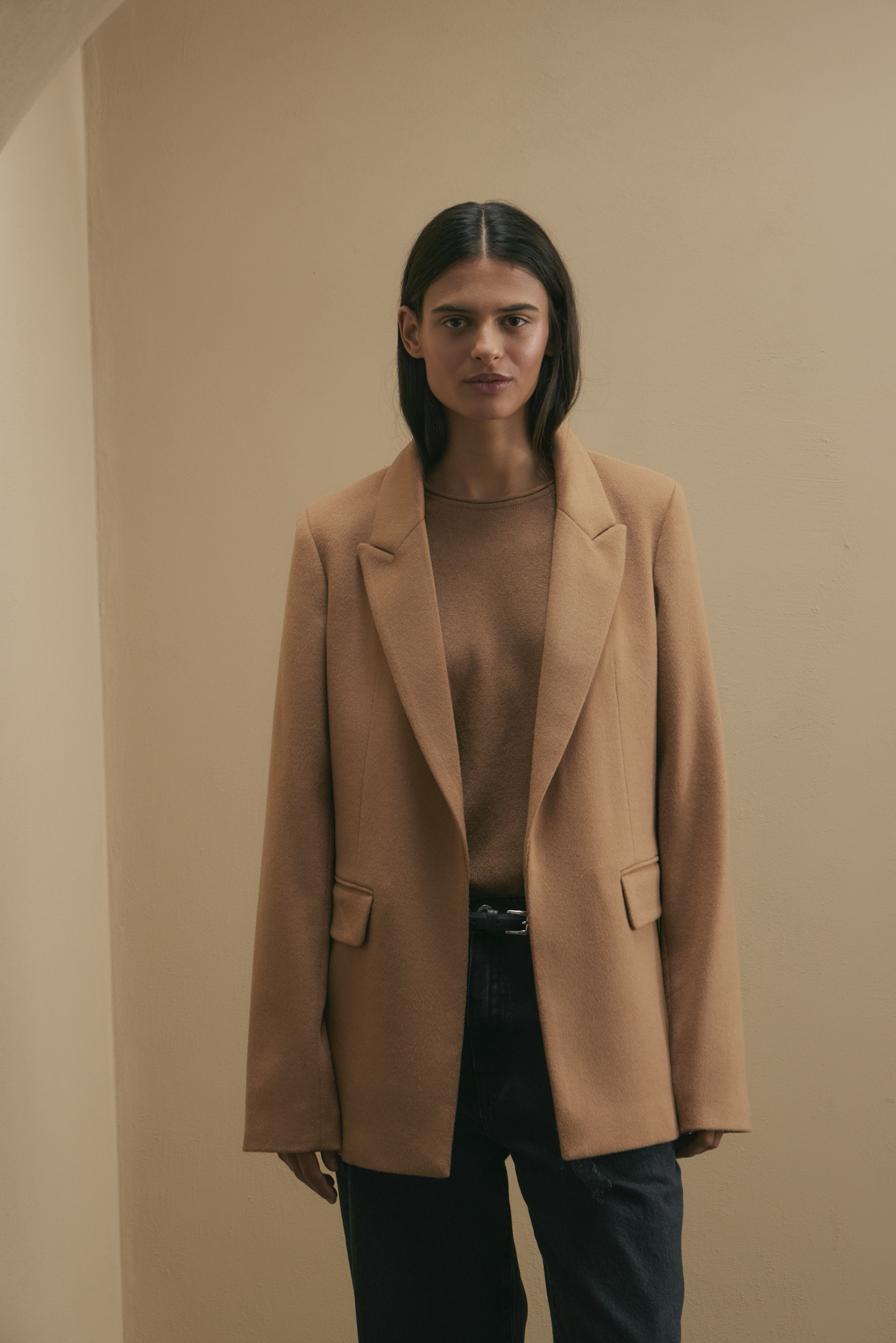 awada_blazer-de-lana_05-08-2026__picture-56630