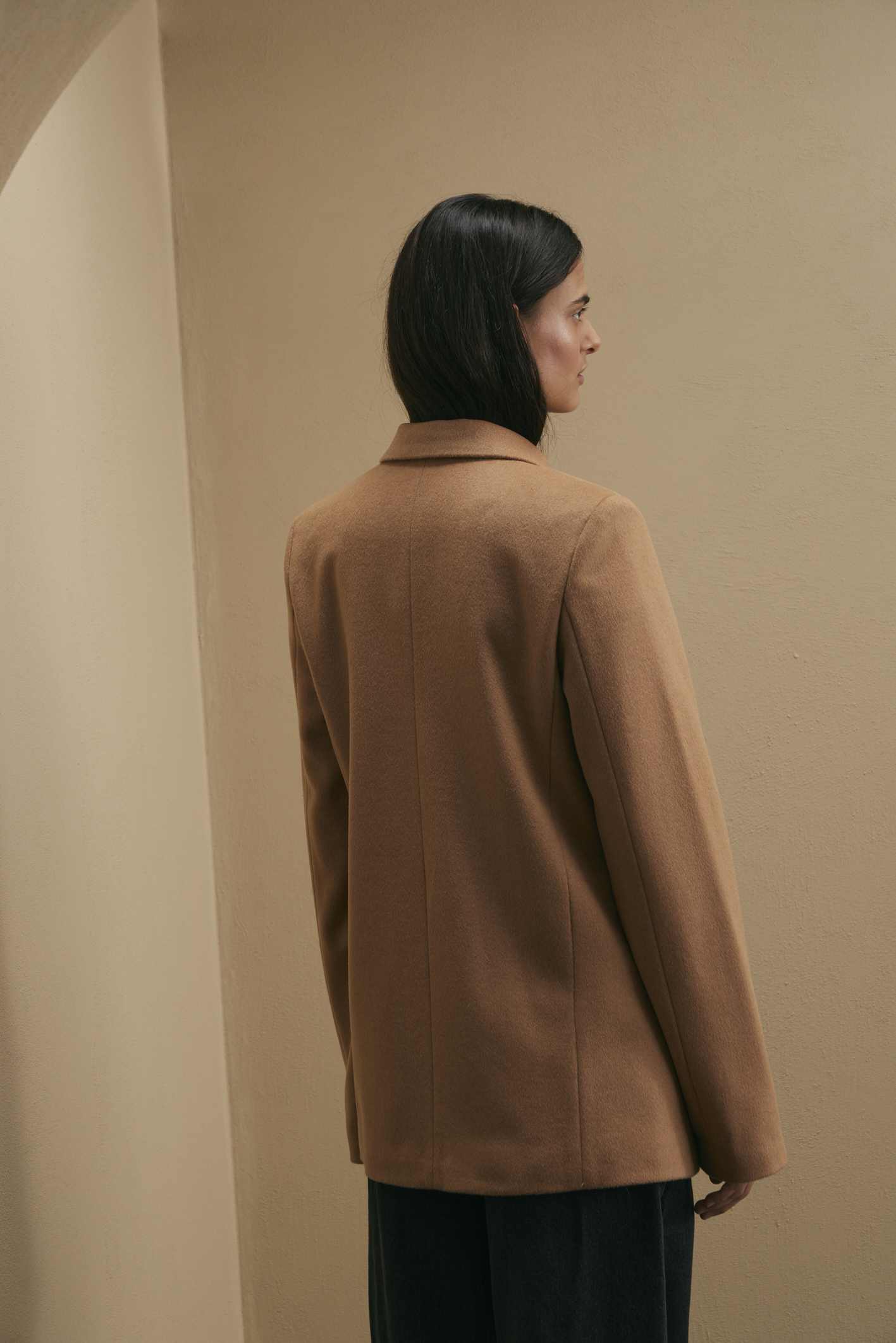 awada_blazer-de-lana_05-08-2026__picture-56632