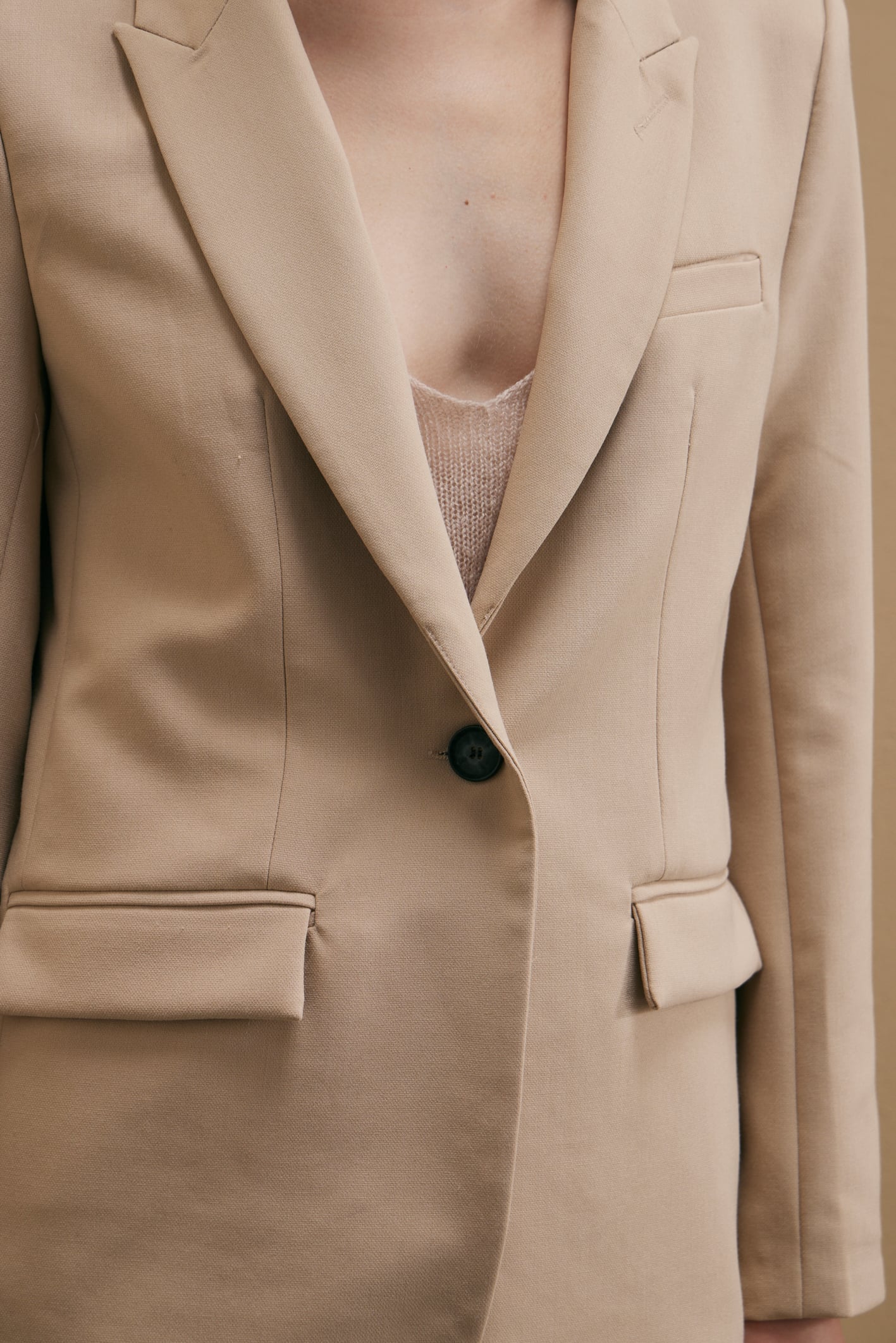 awada_blazer-clasico_59-23-2026__picture-56641