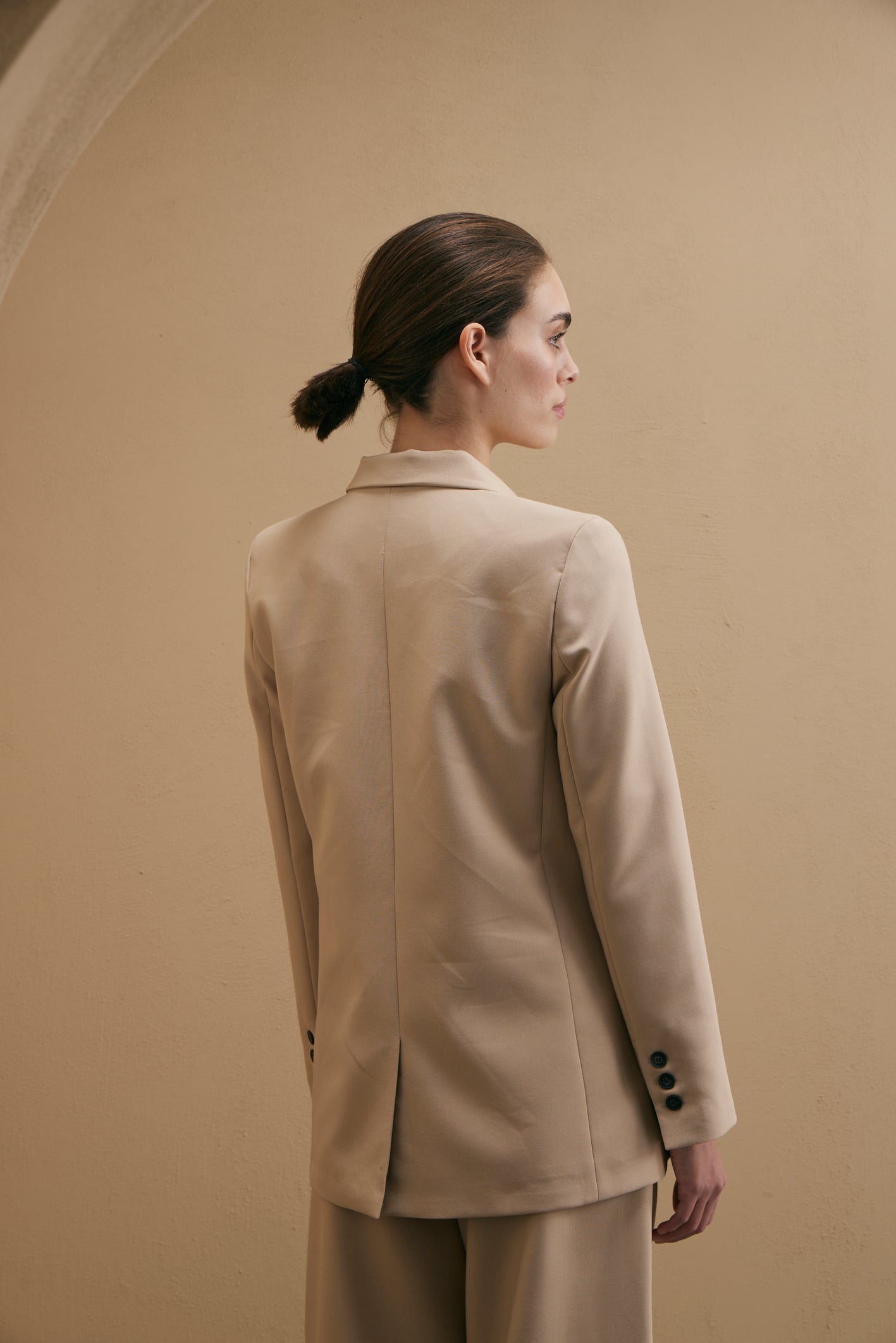 awada_blazer-clasico_59-23-2026__picture-56642