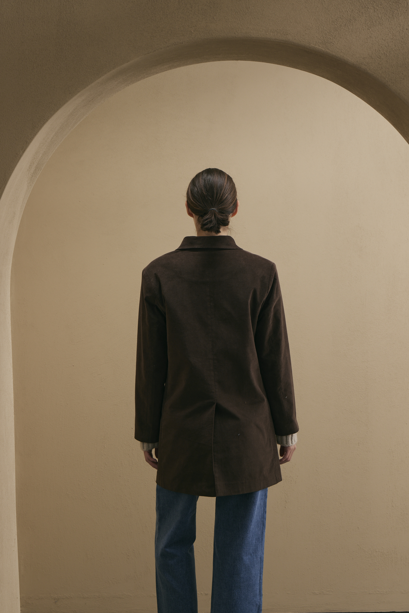 awada_blazer-terciopelo_13-05-2026__picture-56673