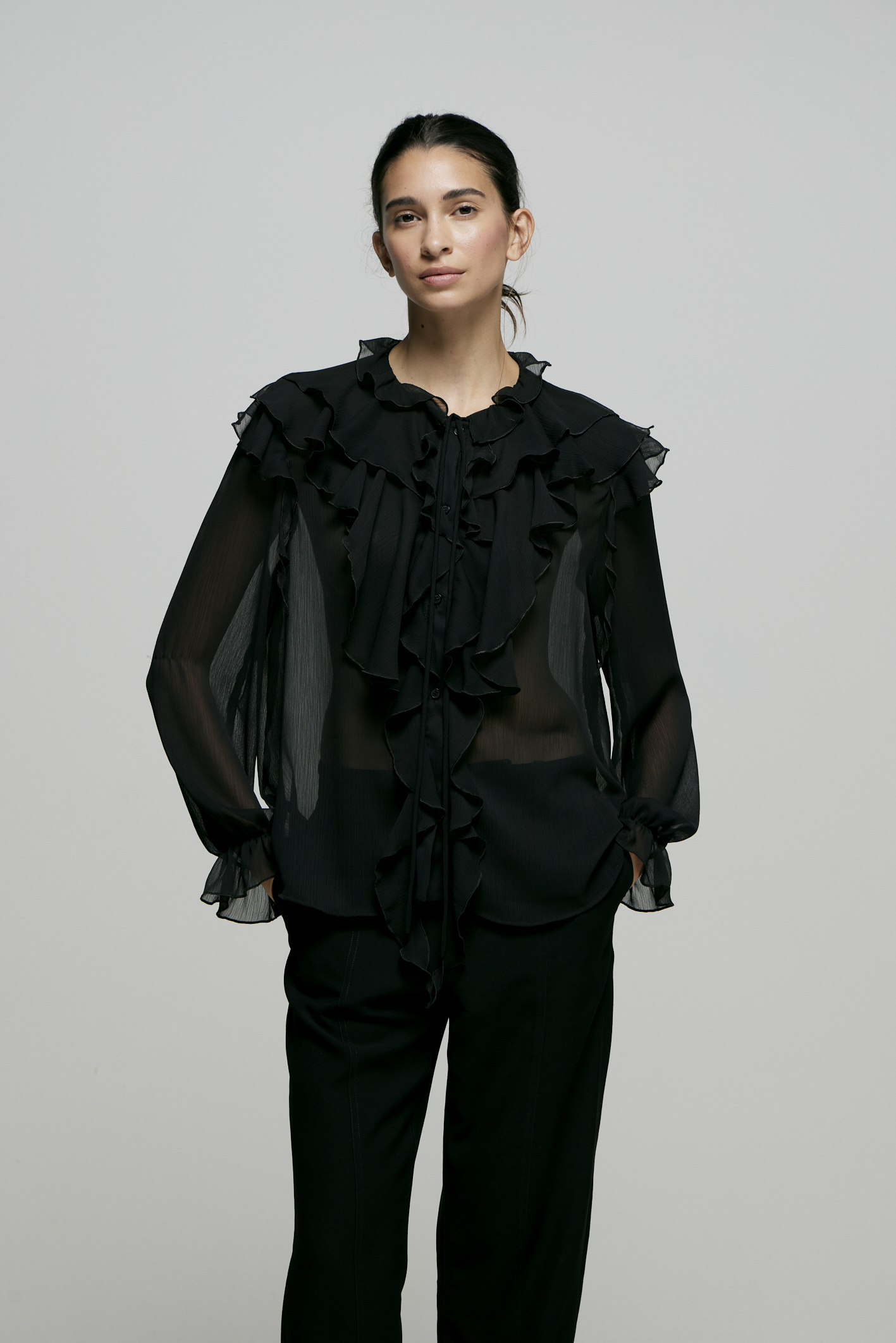 awada_blusa-brasilia_21-30-2025__picture-57621