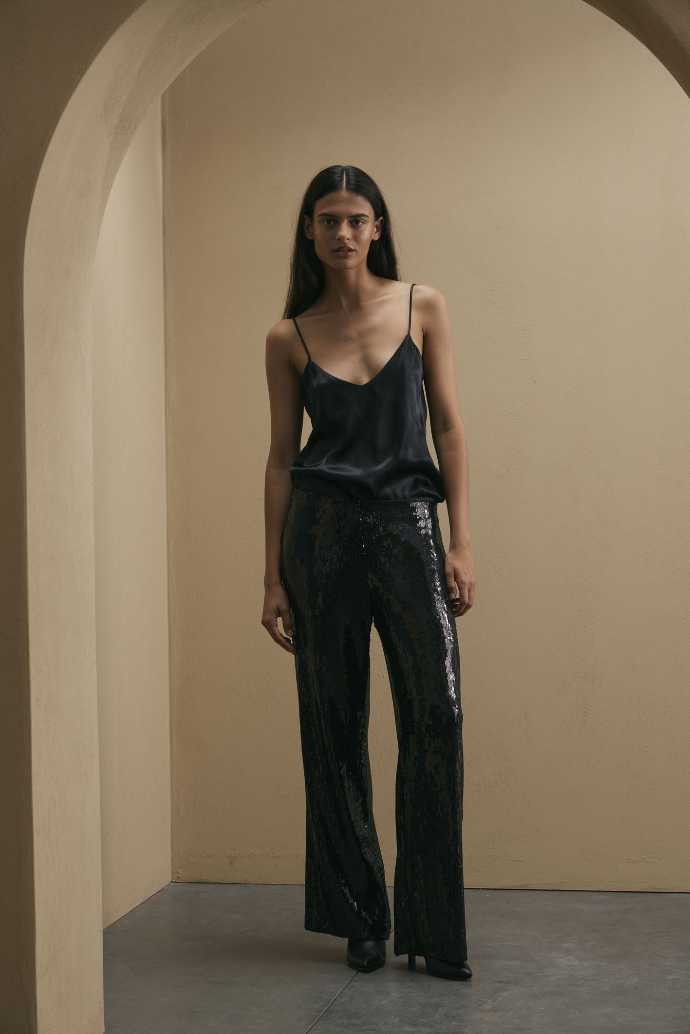 awada_pantalon-paillette_03-06-2025__picture-57919