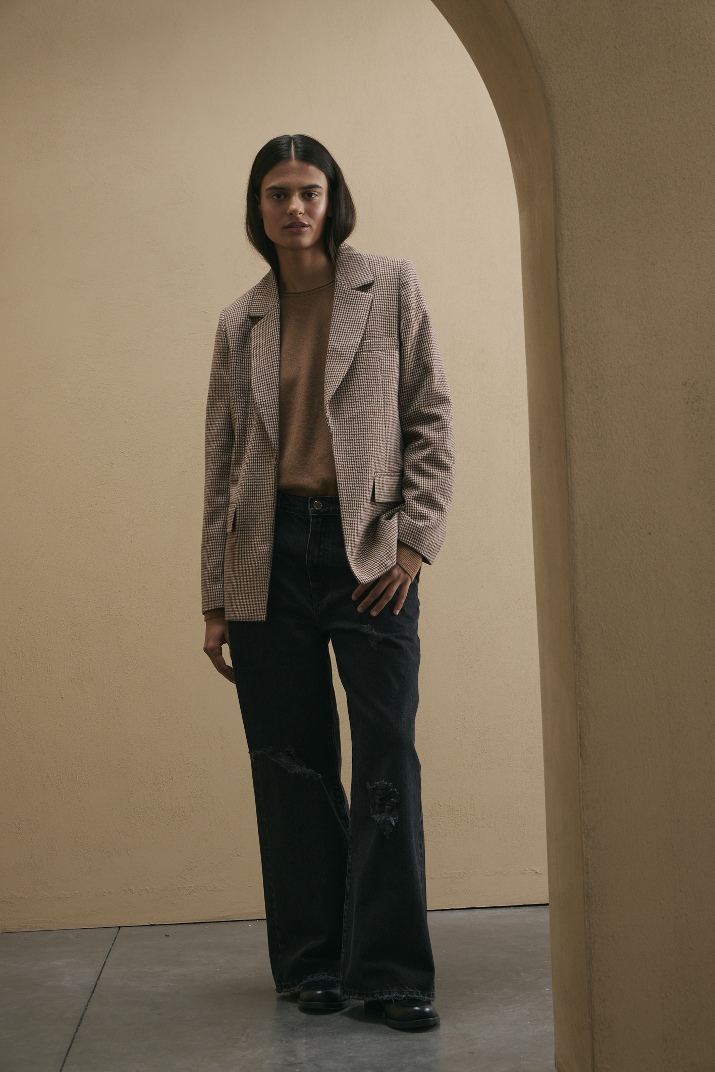 awada_blazer-pied-de-poule_37-30-2025__picture-57965