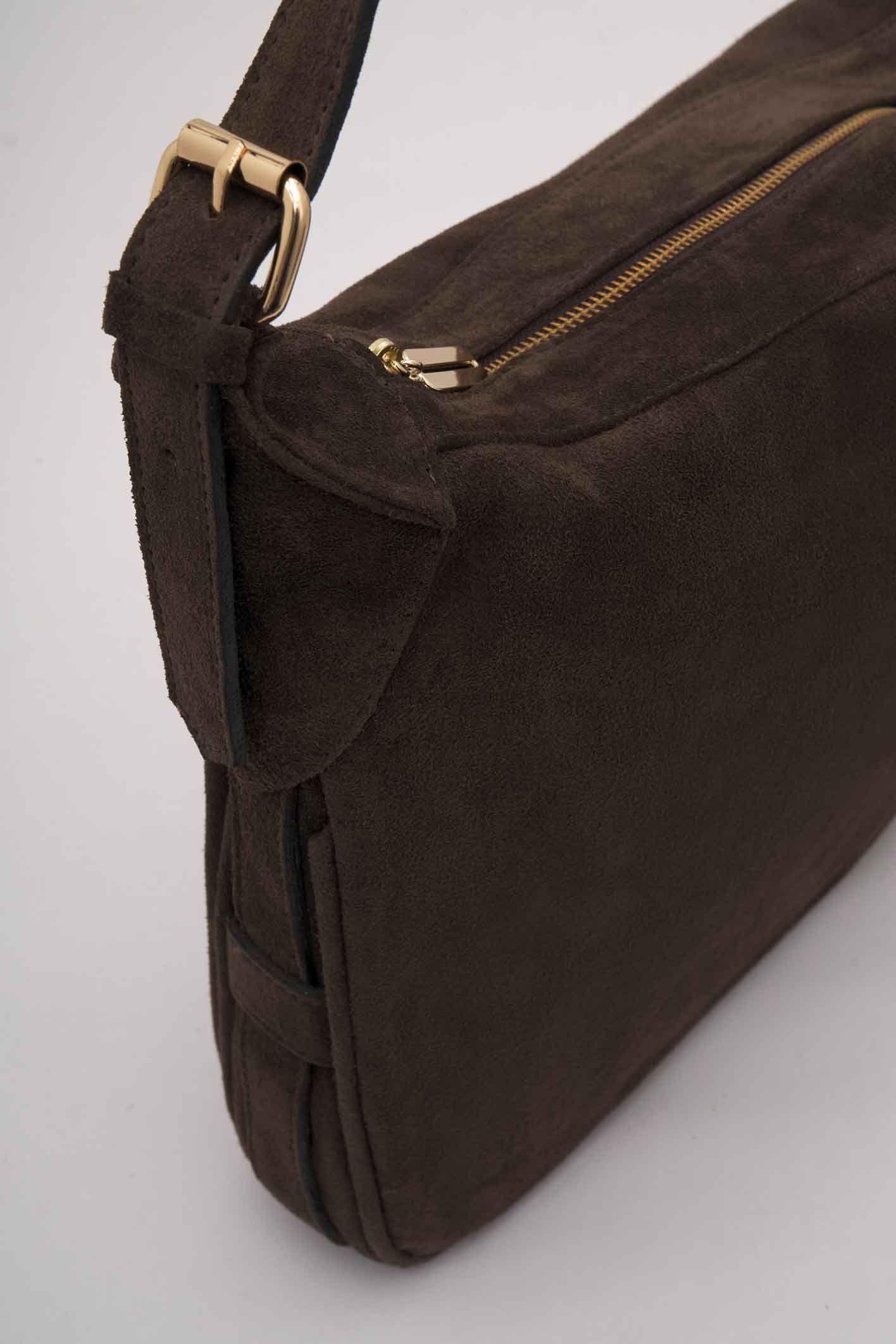 awada_cartera-shoulder_57-19-2026__picture-57979