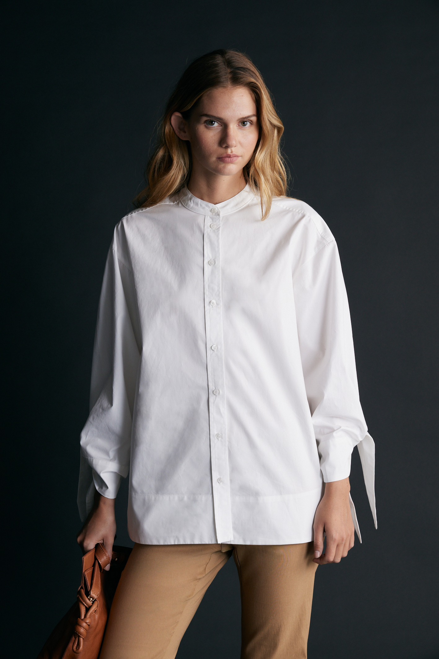 awada_camisa-puerto-cruz_51-16-2025__picture-58166
