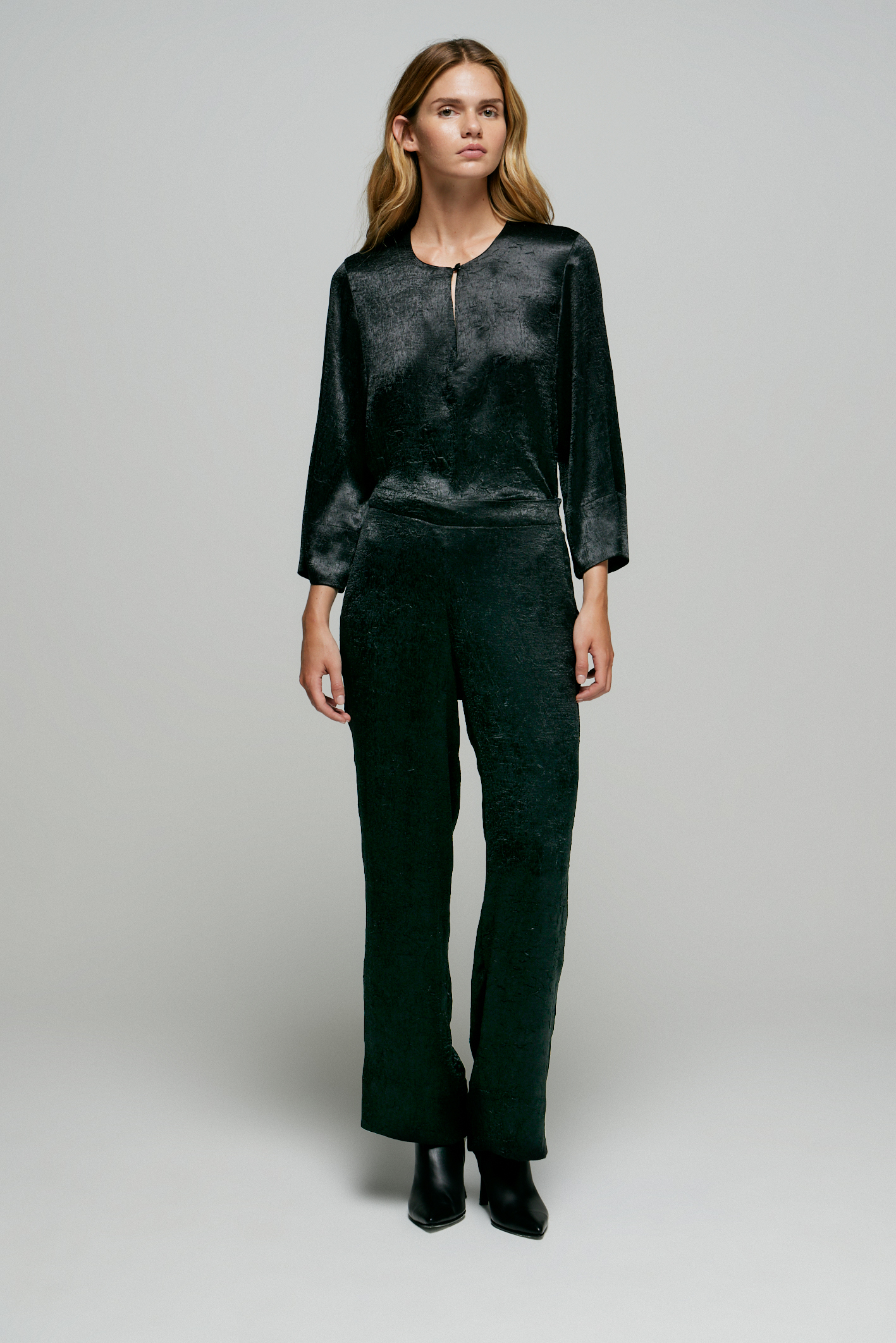 awada_pantalon-arizona_04-16-2025__picture-58251