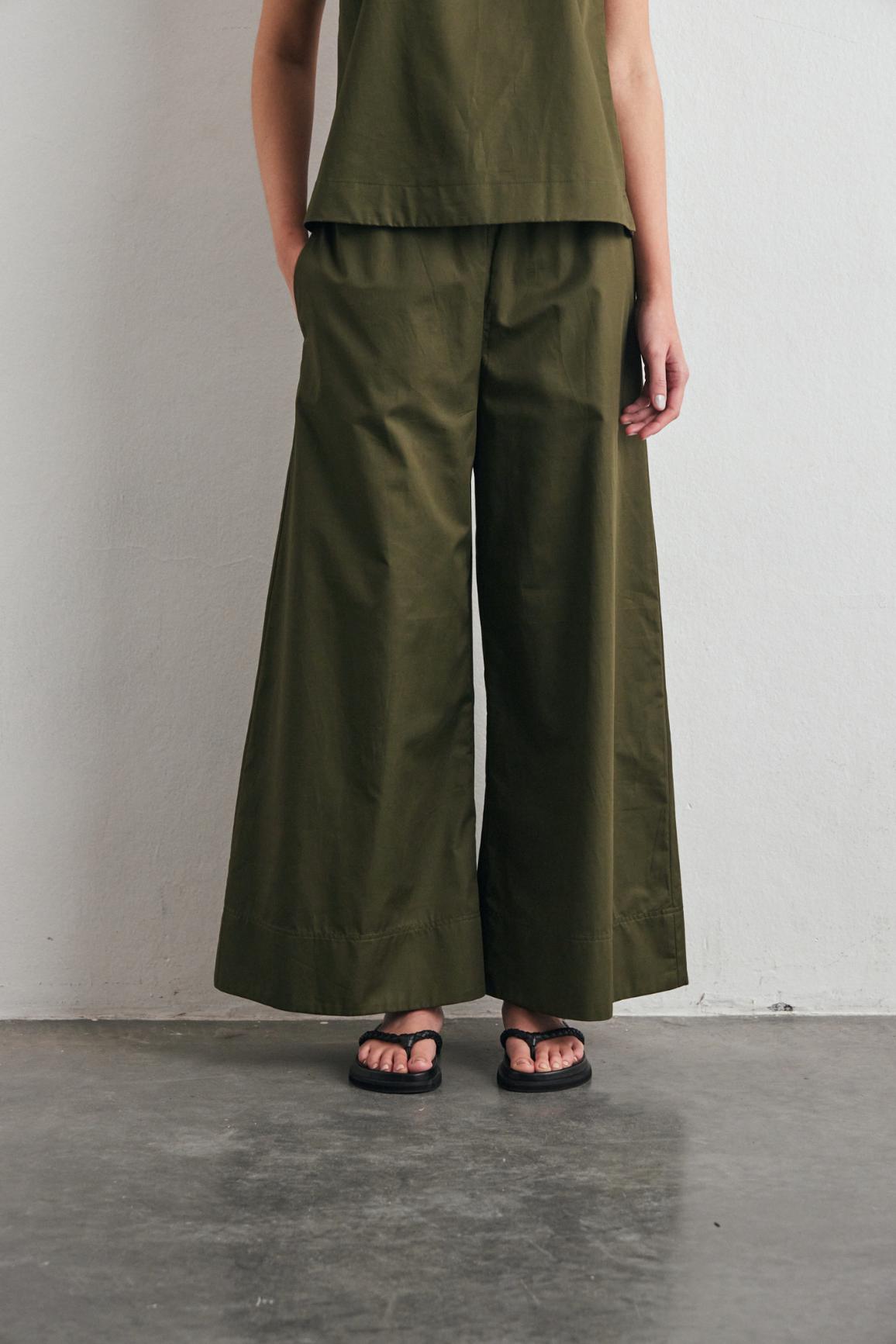 awada_pantalon-canarias_08-08-2025__picture-60327