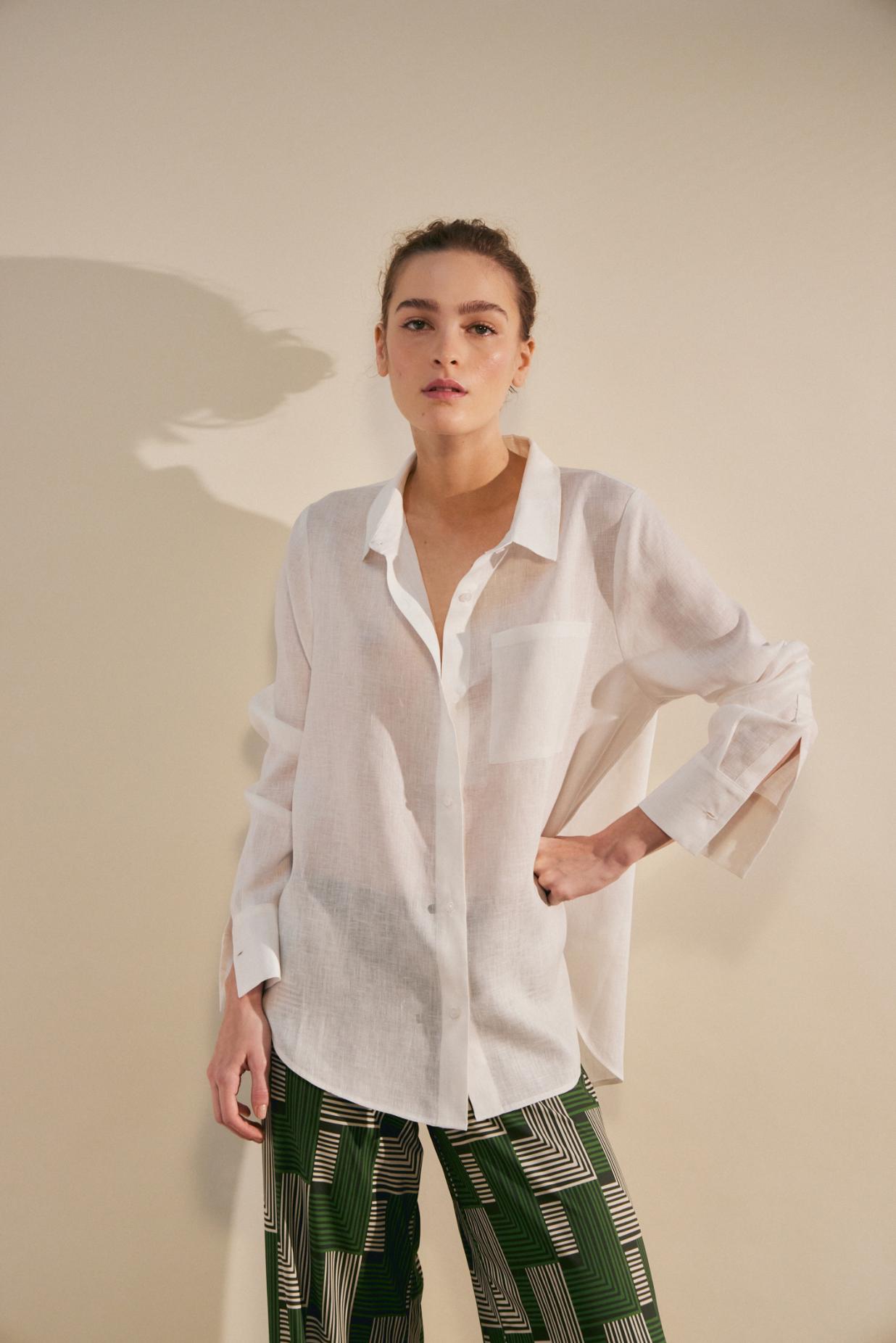 awada_camisa-de-lino_33-23-2025__picture-60592