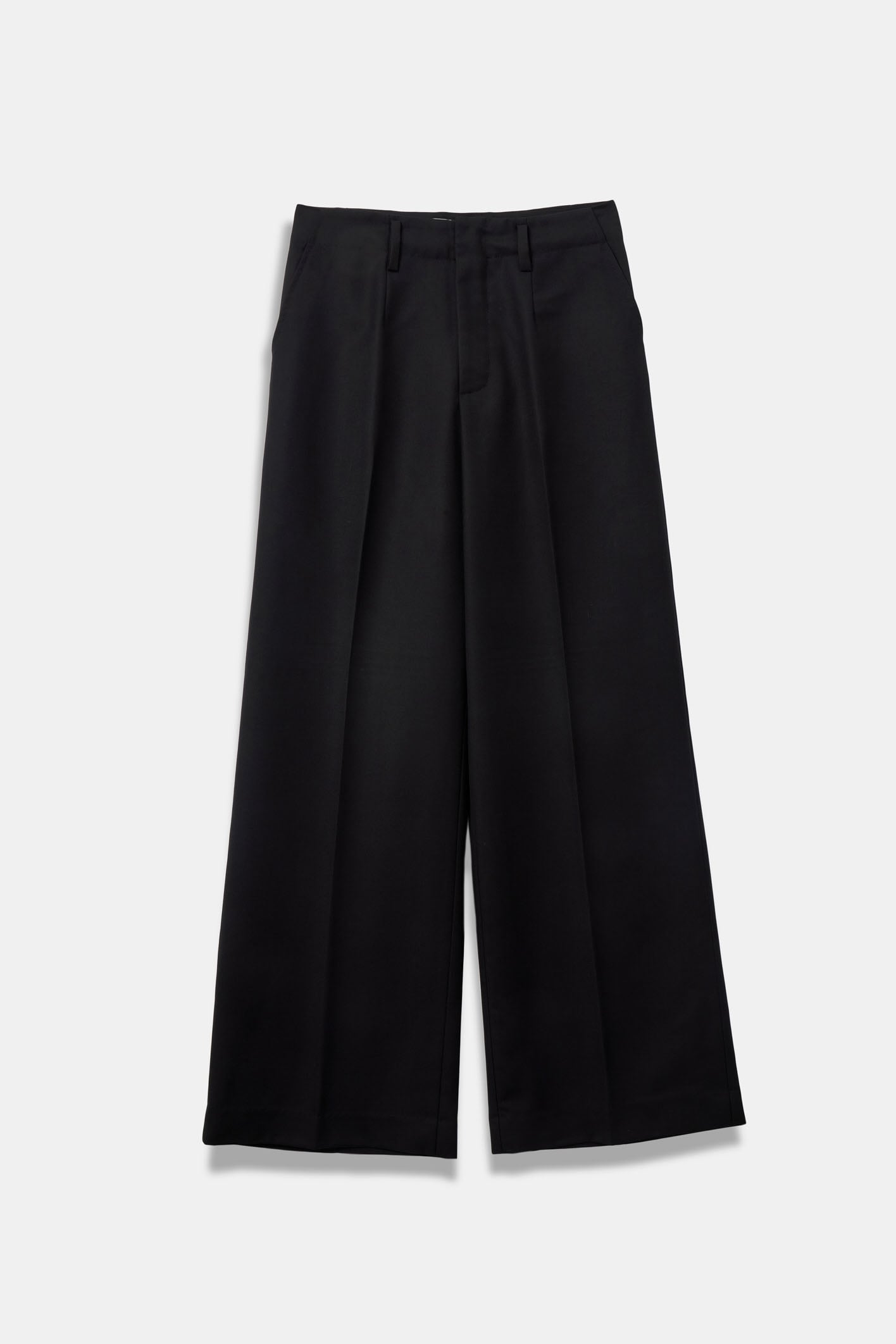 awada_pantalon-alabama_32-11-2025__picture-60811
