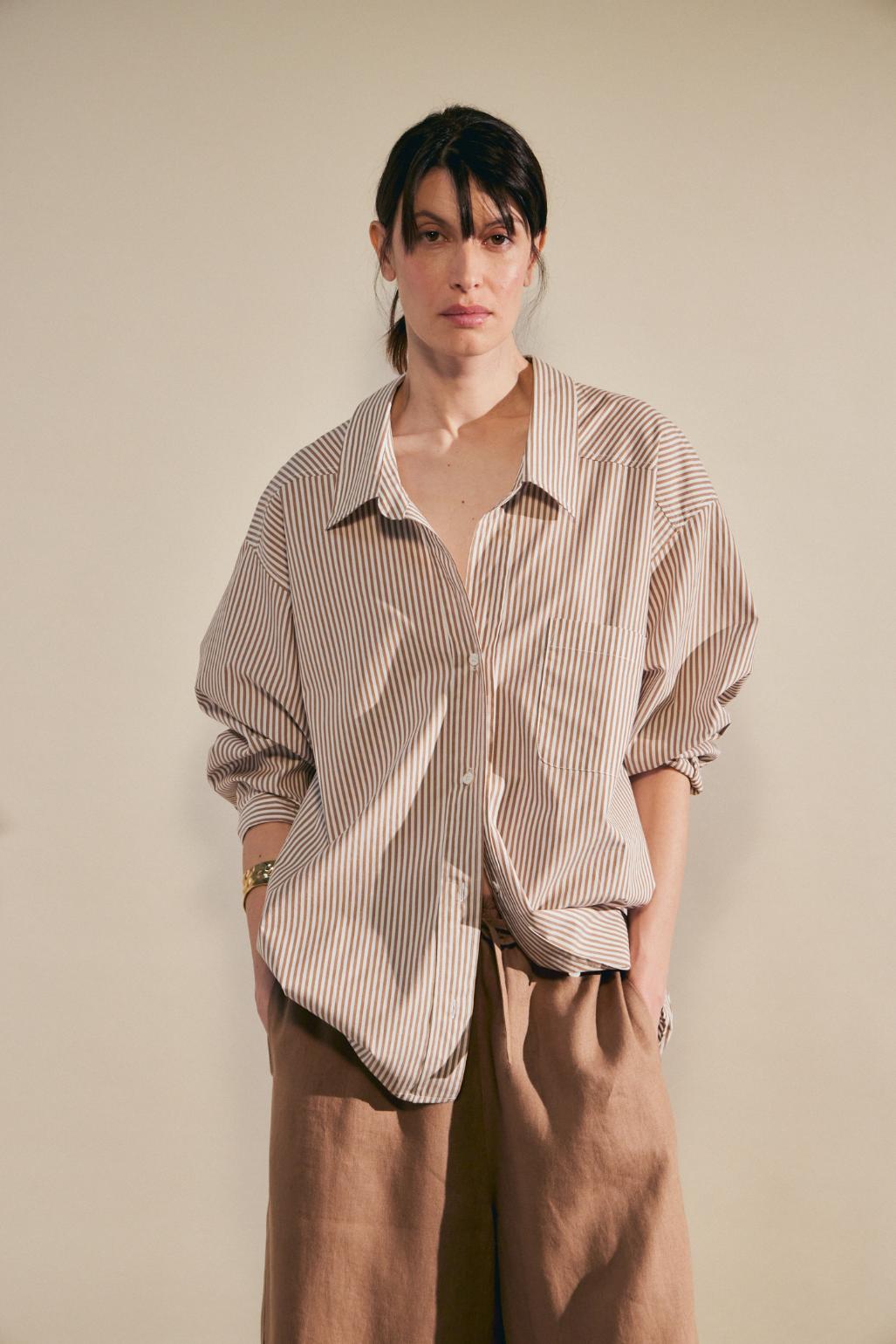 awada_camisa-bombe-rayada_21-12-2025__picture-60859