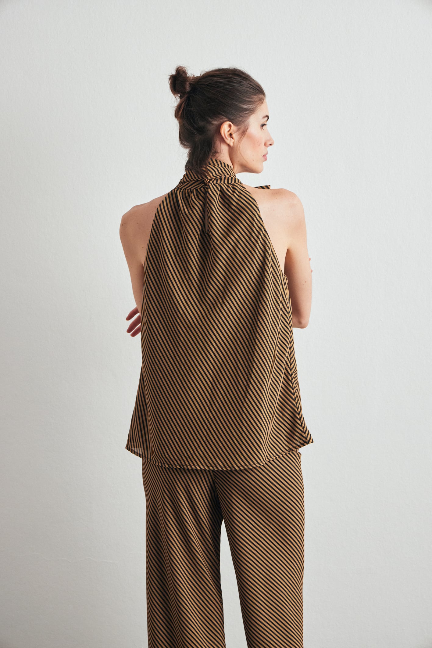 awada_top-pravia_08-14-2025__picture-61548