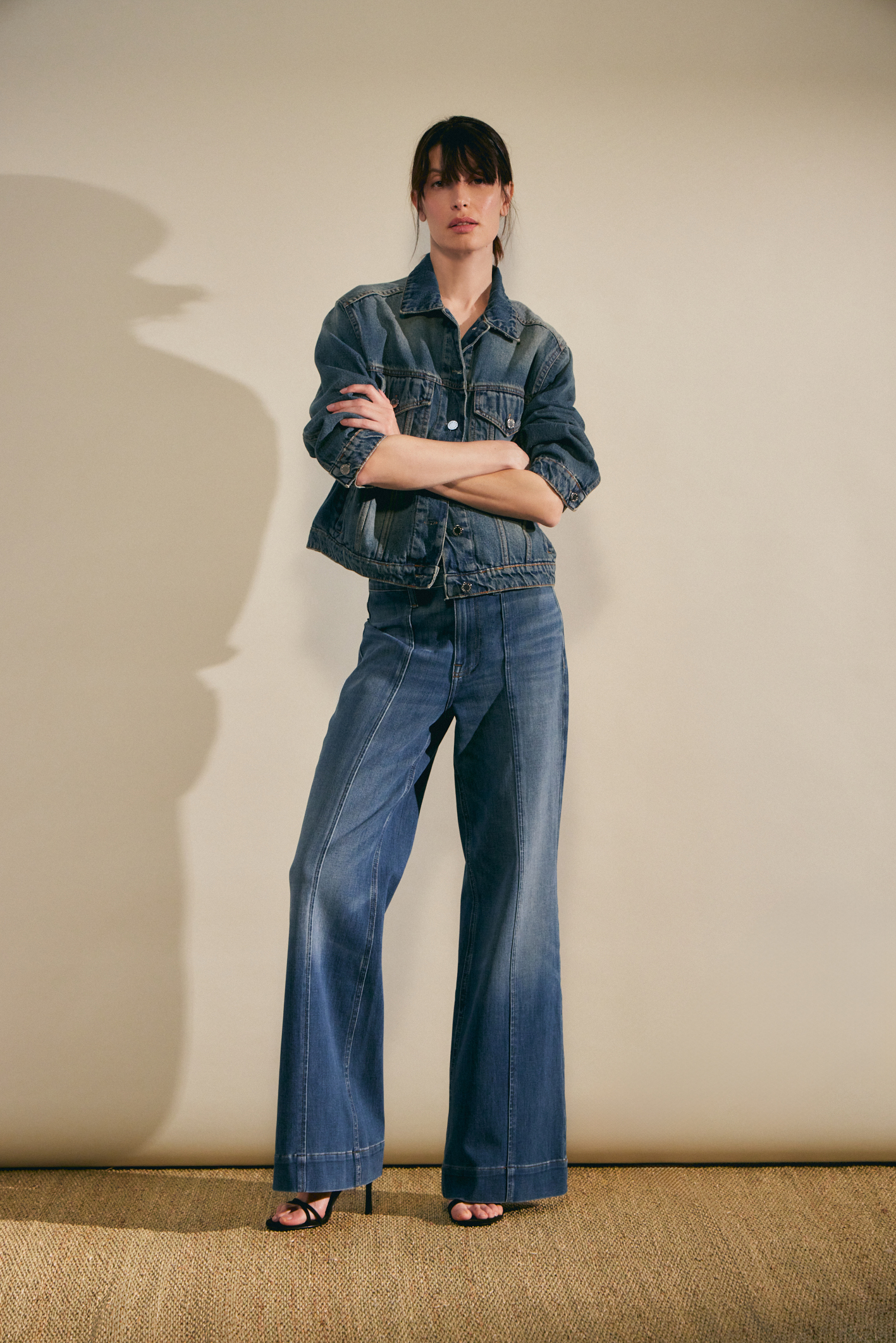 awada_jean-flare-recortes_05-14-2025__picture-61600