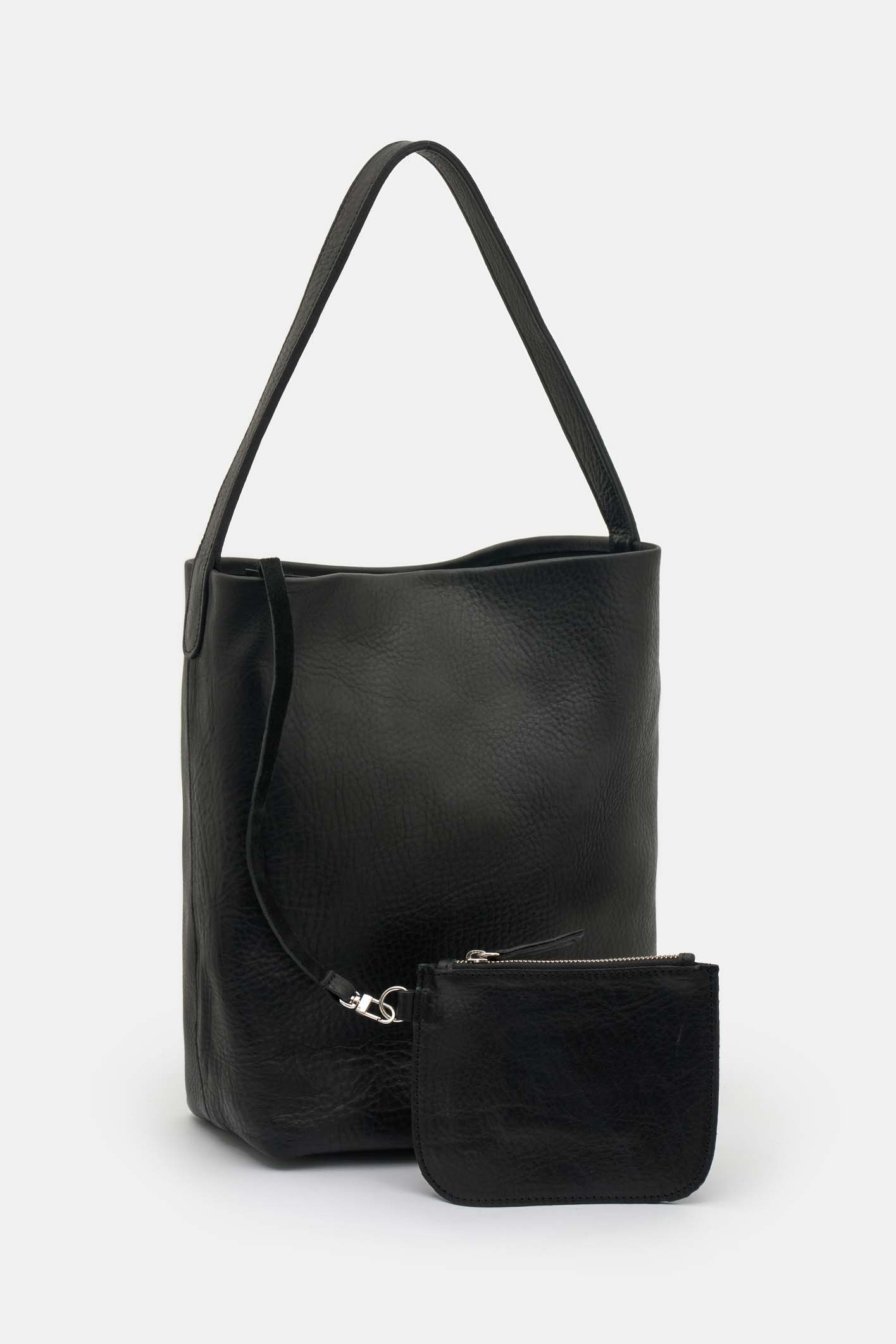 awada_cartera-correa_59-10-2026__picture-61781