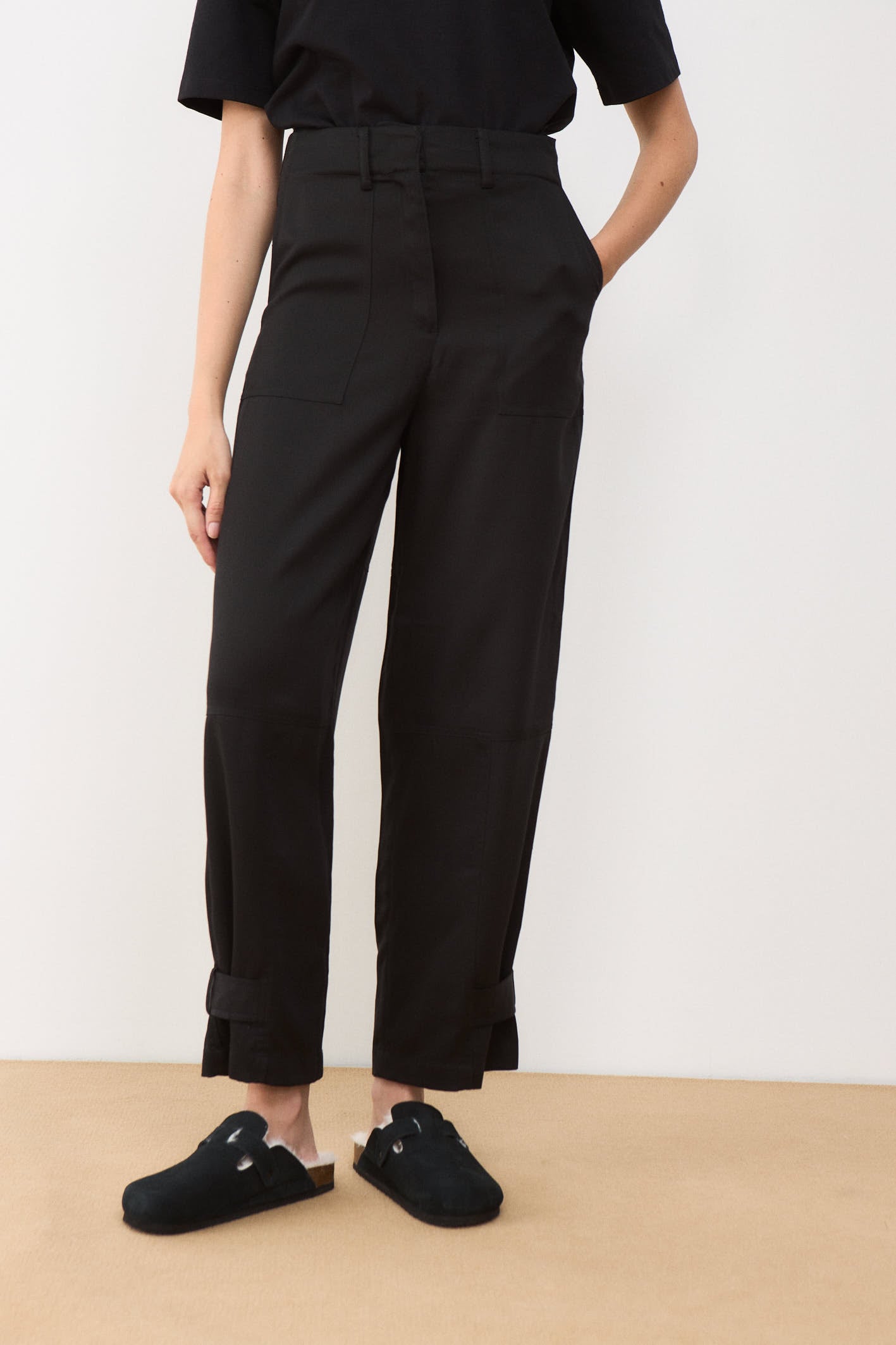 awada_pantalon-binibeca_34-09-2026__picture-63533