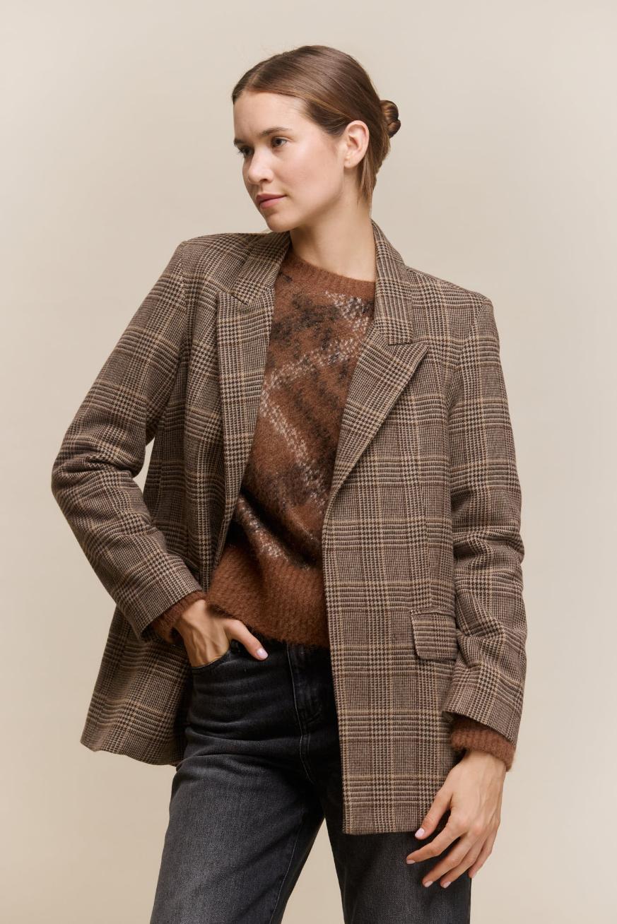 awada_blazer-tramado_19-23-2026__picture-64582