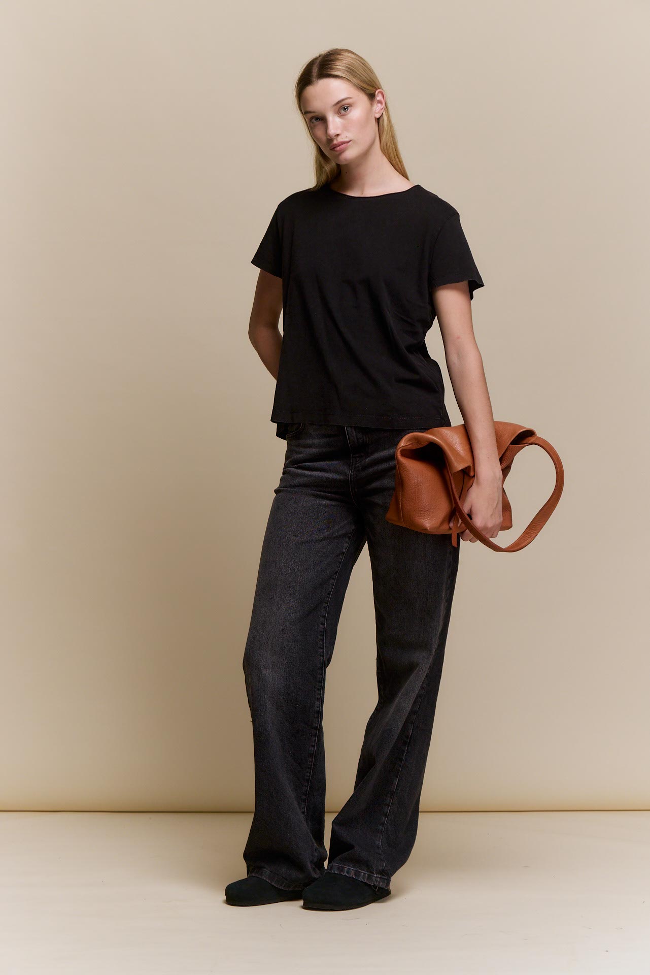 awada_remera-manga-corta-basic_44-20-2026__picture-64716