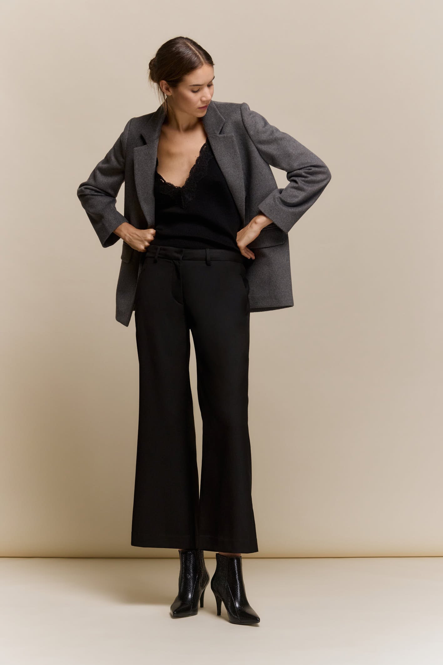 awada_pantalon-sastre_31-09-2026__picture-65092