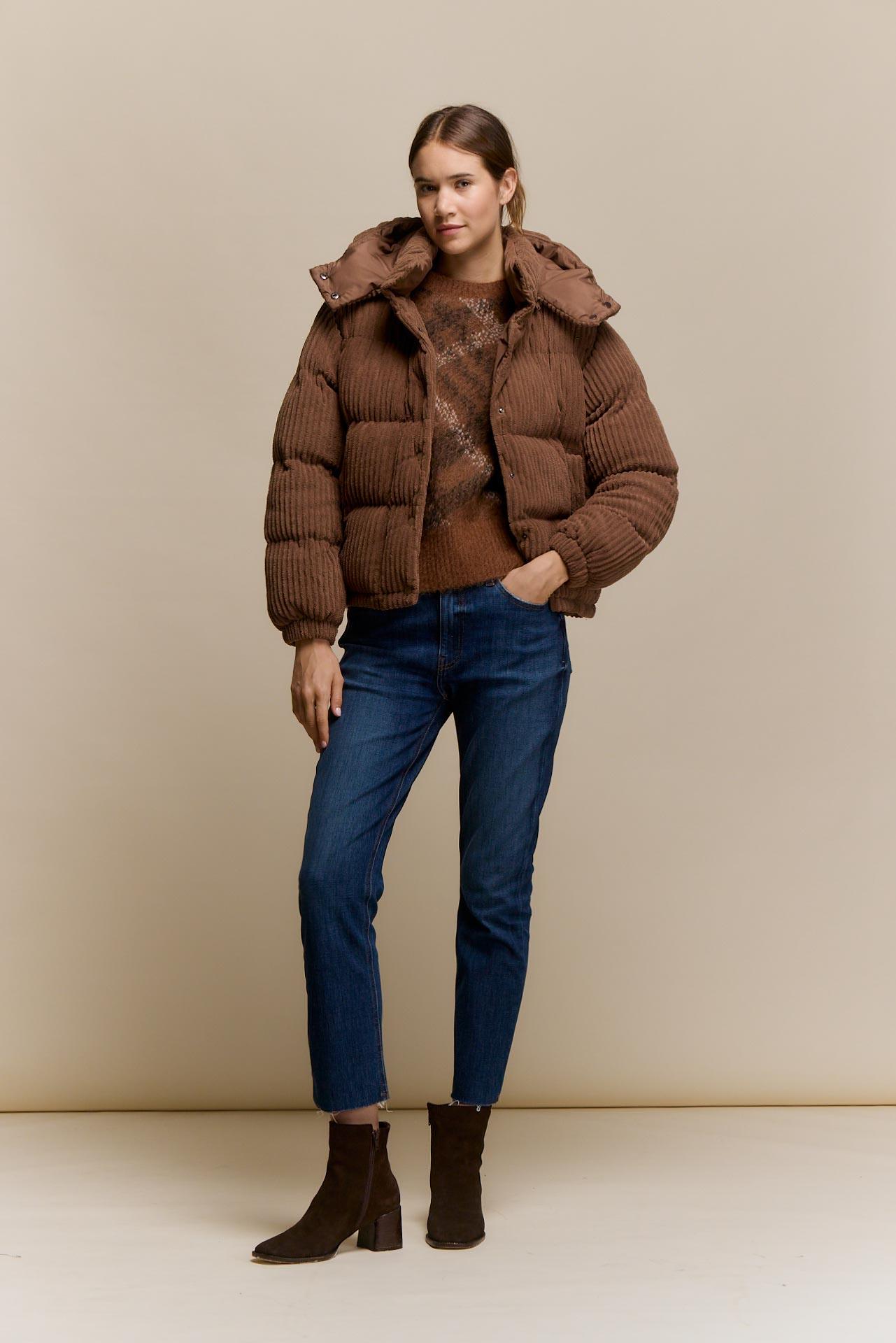 awada_campera-puffer-corderoy_58-09-2026__picture-65120
