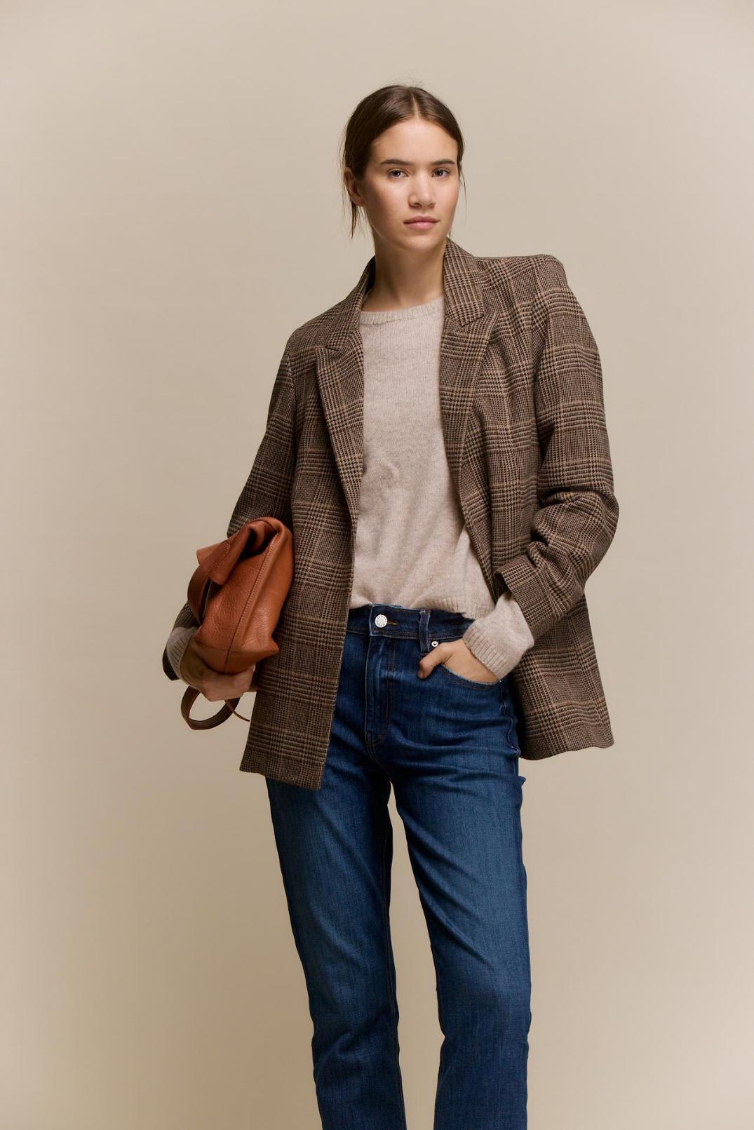 awada_blazer-tramado_19-23-2026__picture-65141