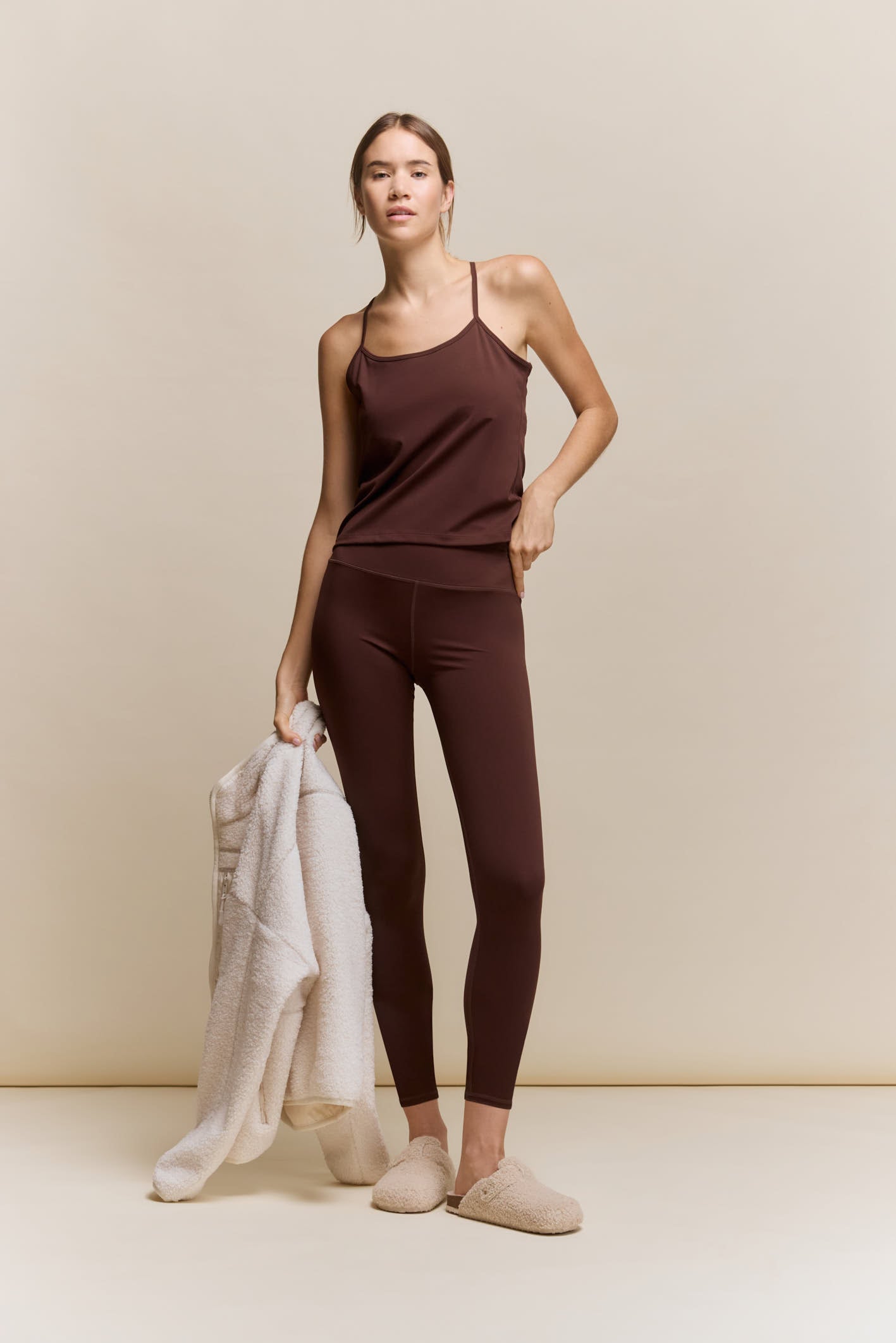 awada_musculosa-active_48-06-2026__picture-65147