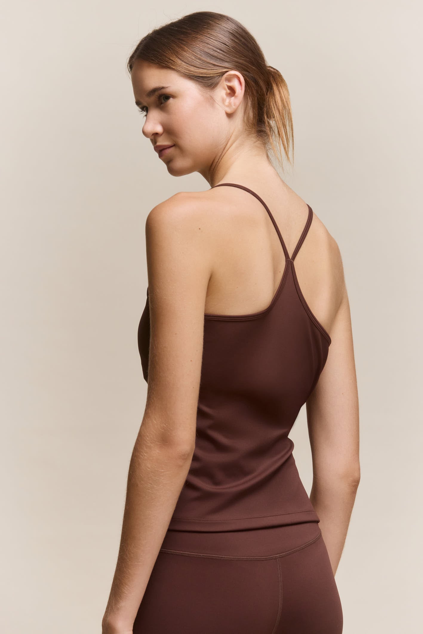 awada_musculosa-active_48-06-2026__picture-65150