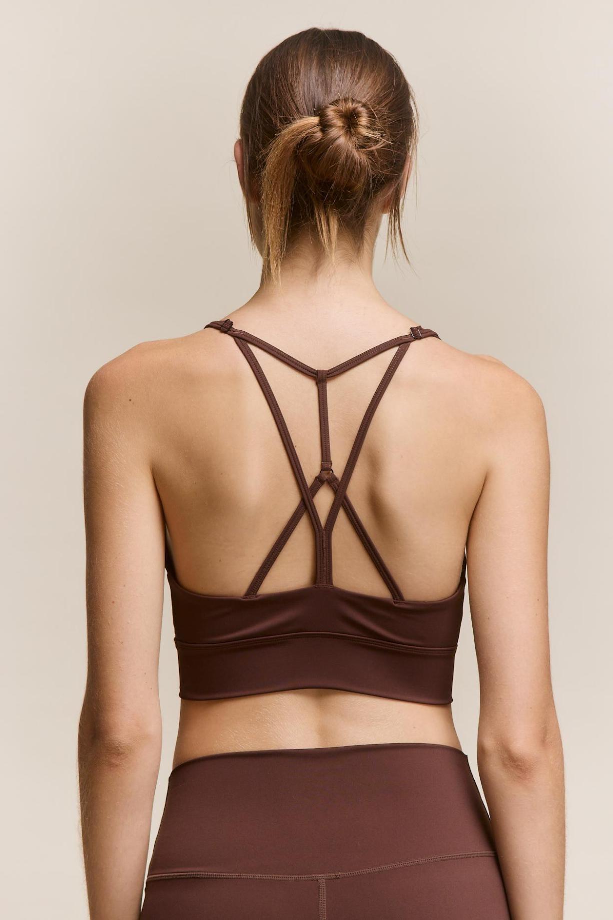 awada_top-new-active_25-14-2026__picture-65158