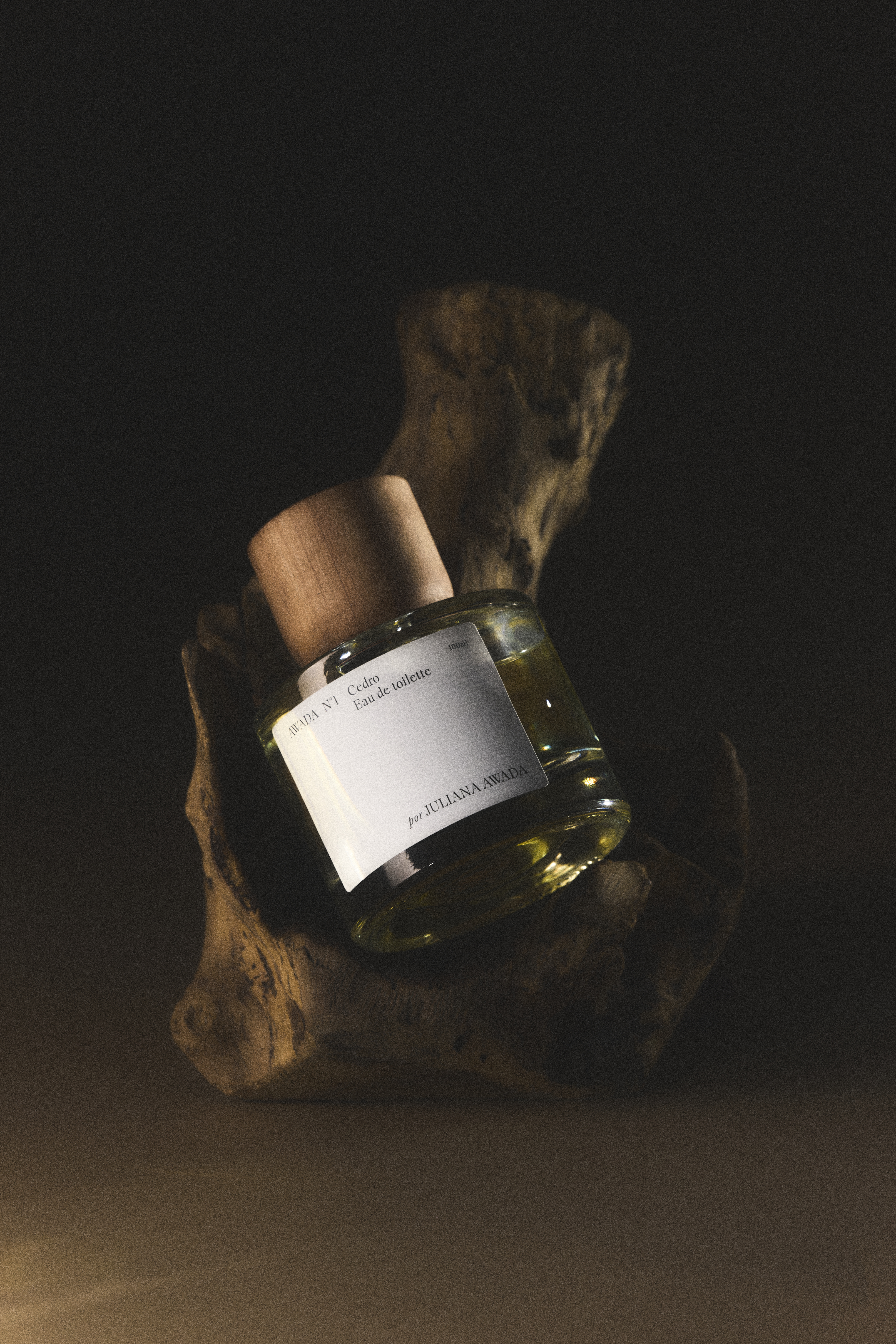 awada_perfume-cedro-n°1_40-04-2026__picture-65469